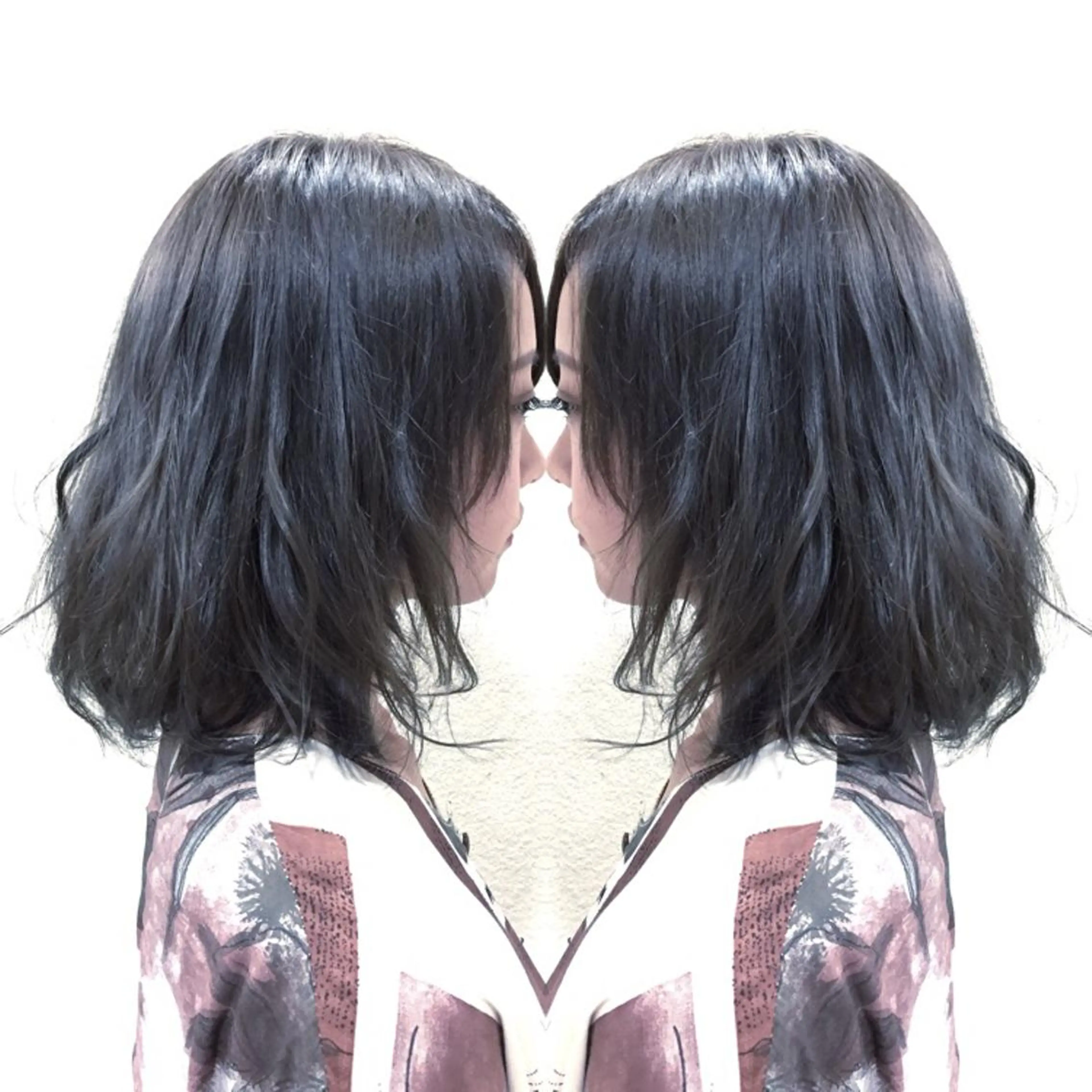 ミディアム カラー アッシュ アッシュグレー 透明感カラー 髪質改善特化サロン ICONIQ天神店のヘアスタイル