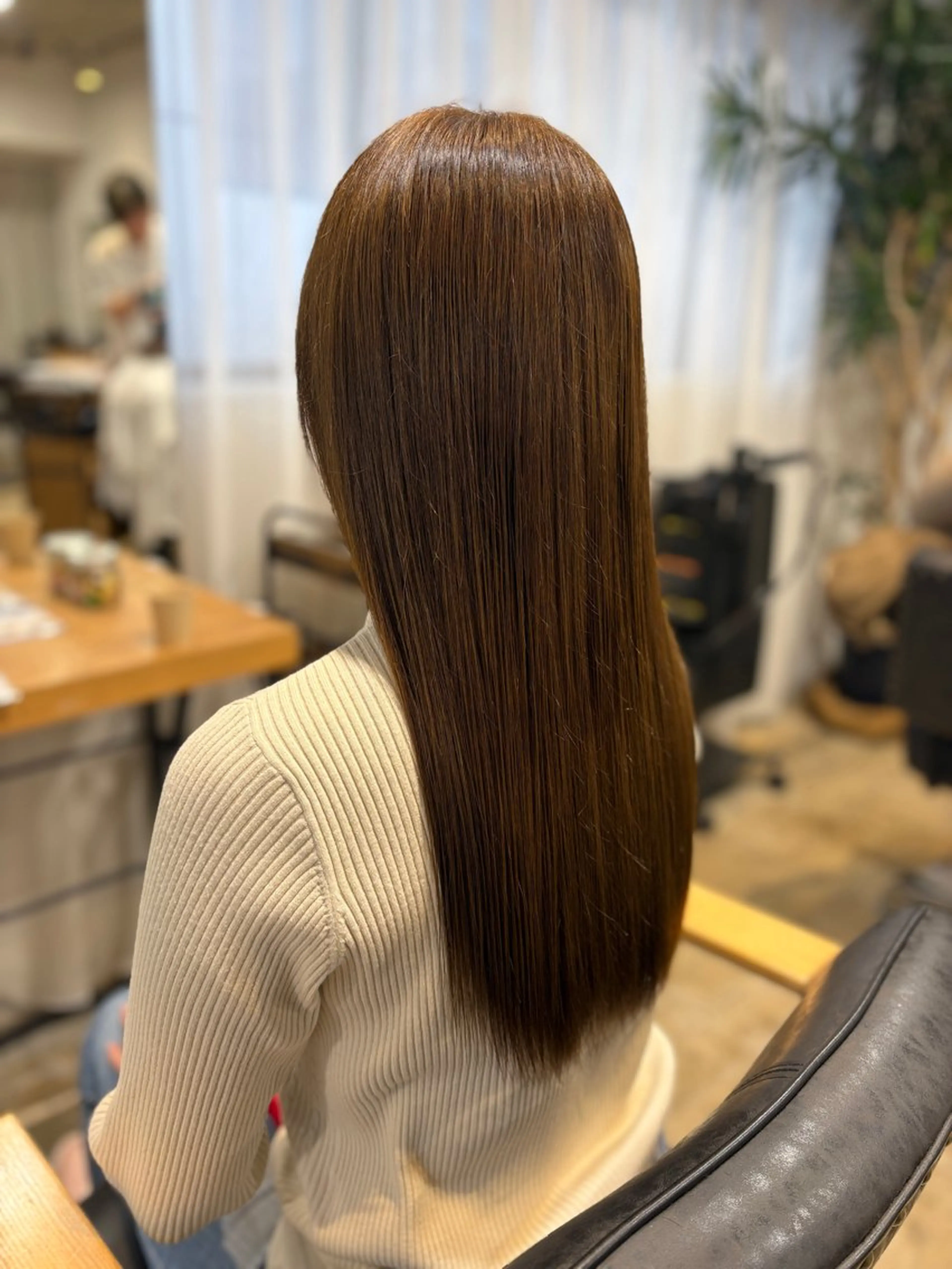 ロング カラー ヘアカラー 西片 麻那のヘアスタイル