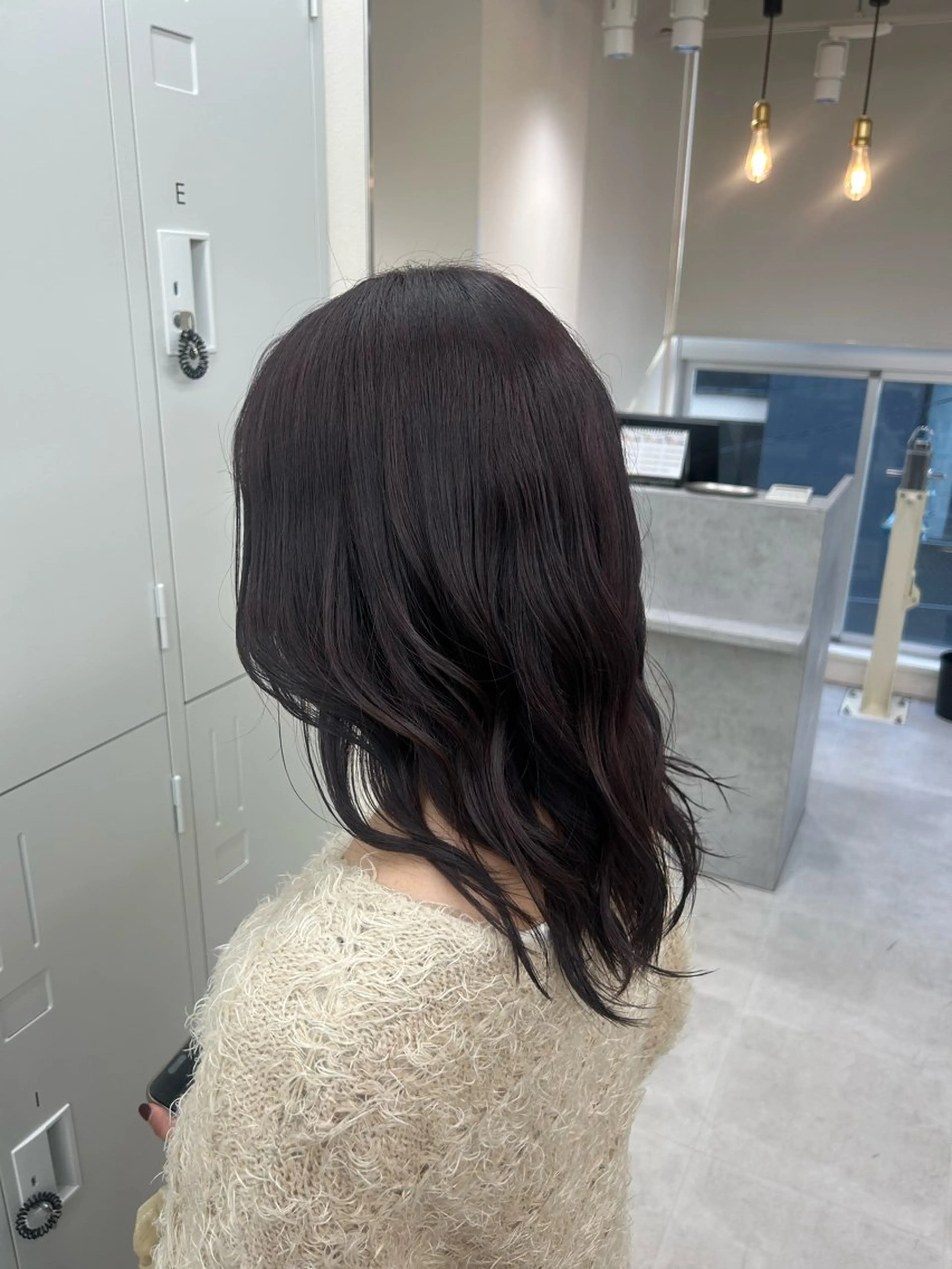 セミロング ルナ/レイヤー /ベージュのヘアスタイル