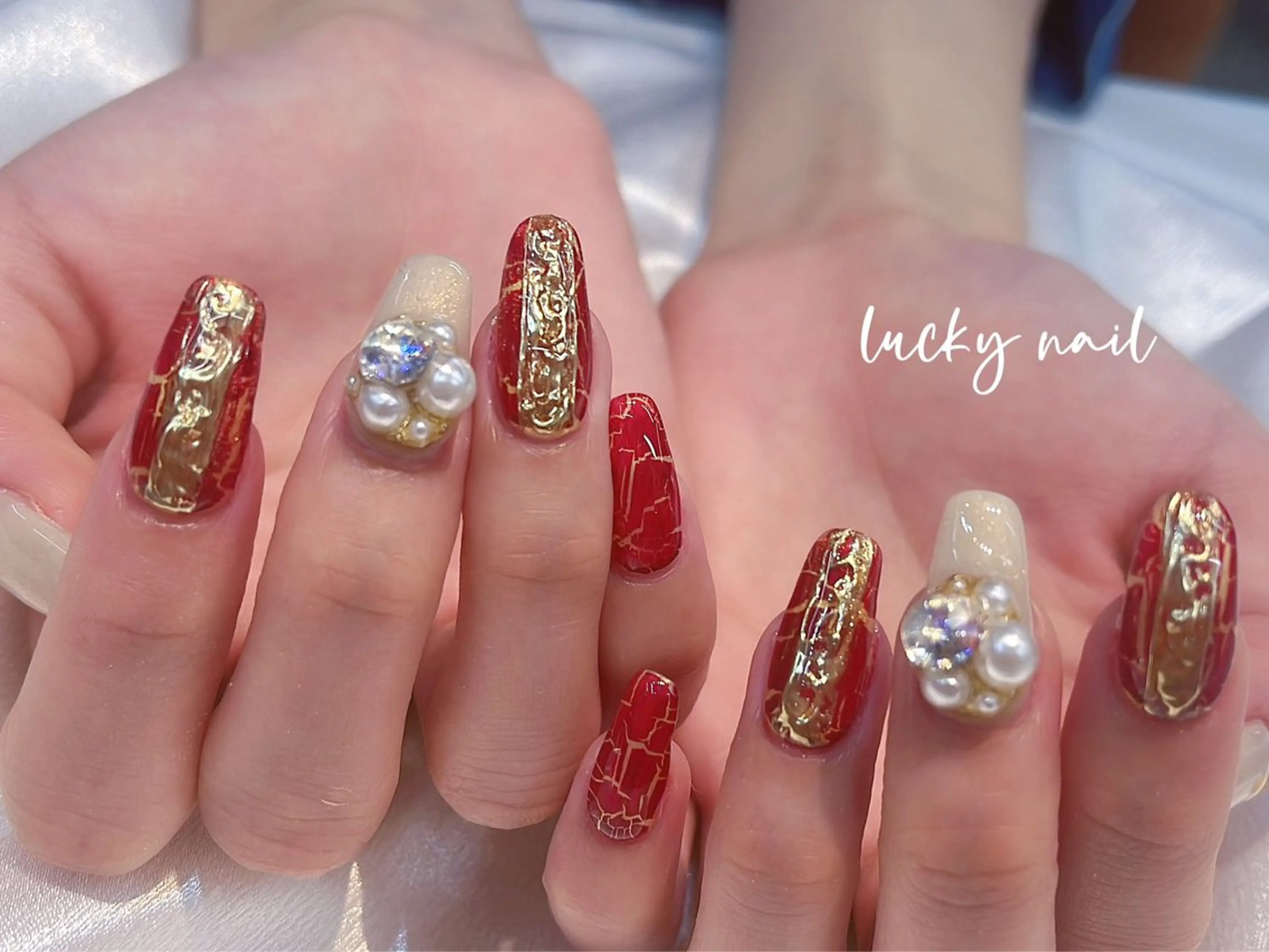 ネイル チークネイル 長さ出し ジェルネイル マグネットネイル 持ち込み Lucky nail  小林和希のネイルデザイン