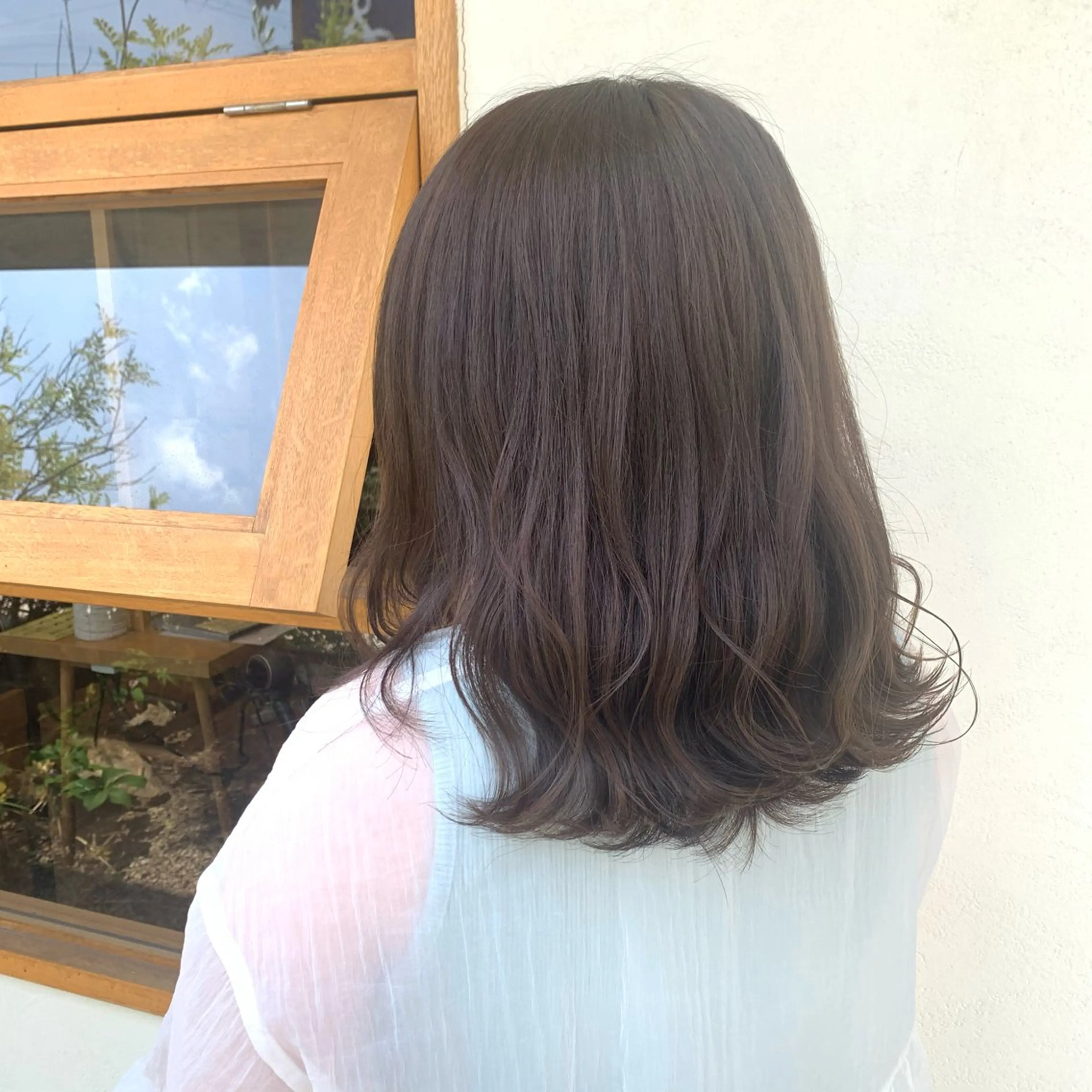 カラー 透明感カラー ヘアカラー 白川 惺佳のヘアスタイル