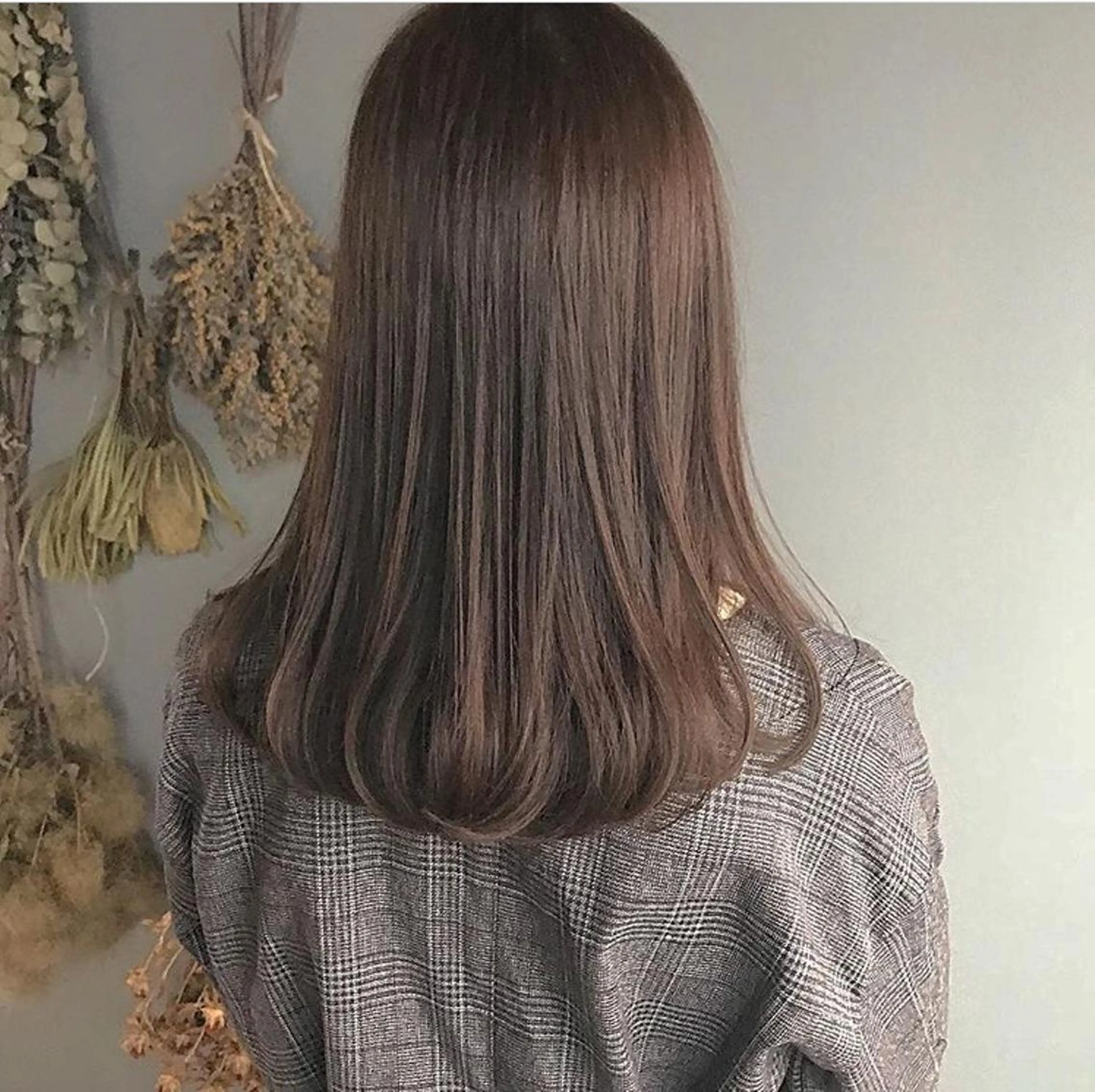 カット×透明感カラー×サラ艶トリートメントの写真