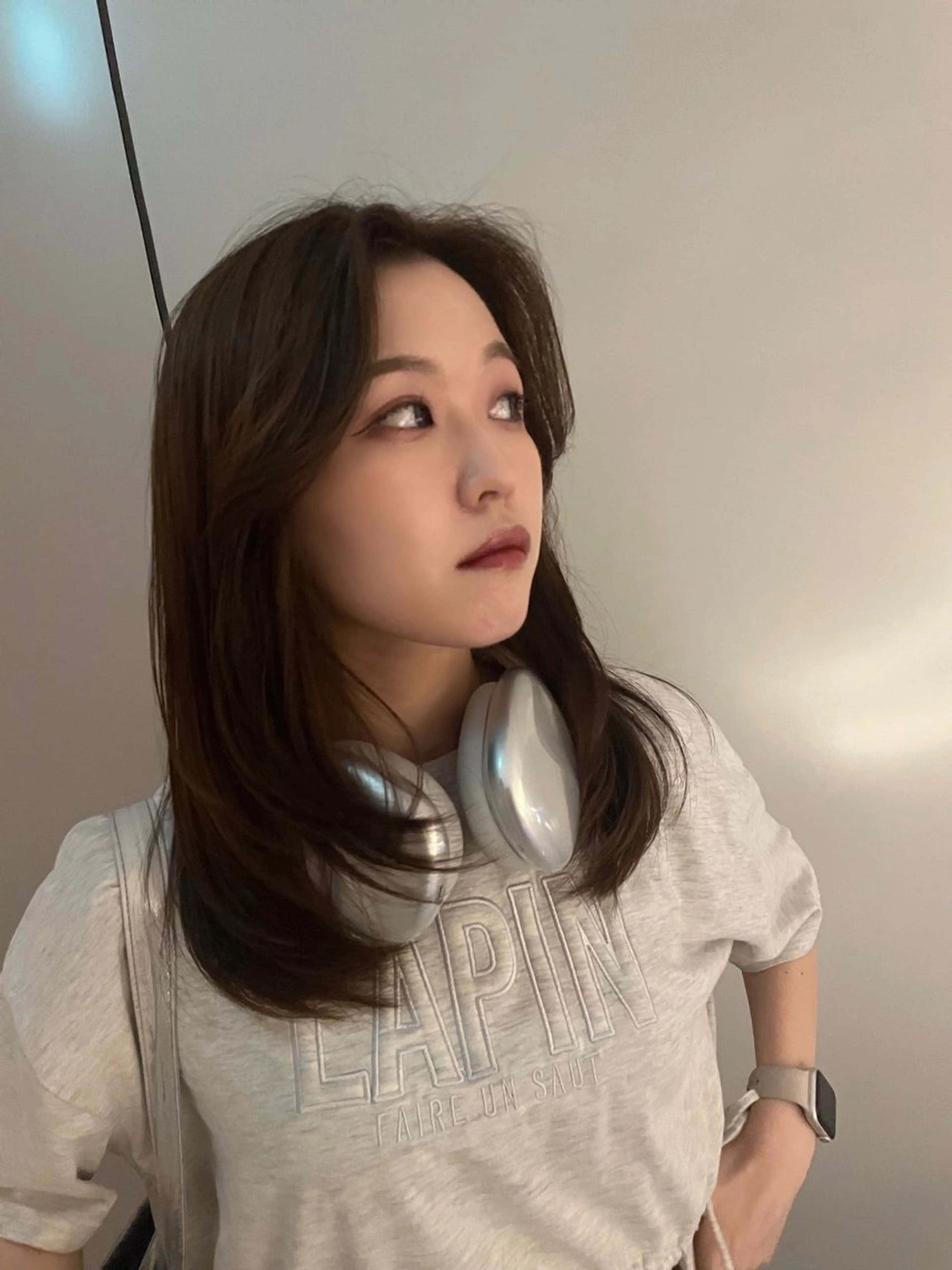 ミディアム 顔まわりレイヤー 顔周りカット レイヤーカット メンズ指名No. 1 /パーマ/大須賀のヘアスタイル