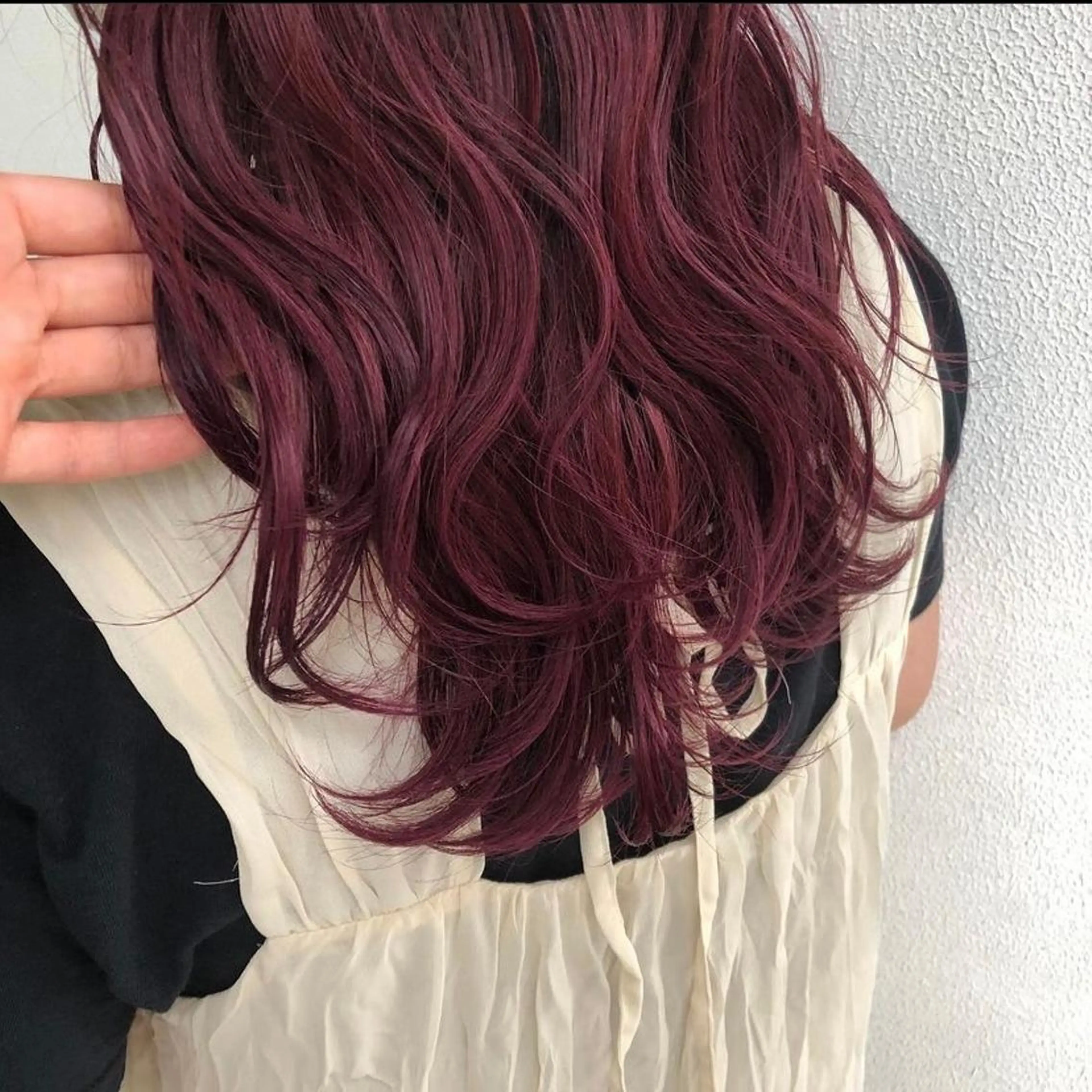 カラー 切りっぱなしボブ／ 暖色カラー／なつみのヘアスタイル