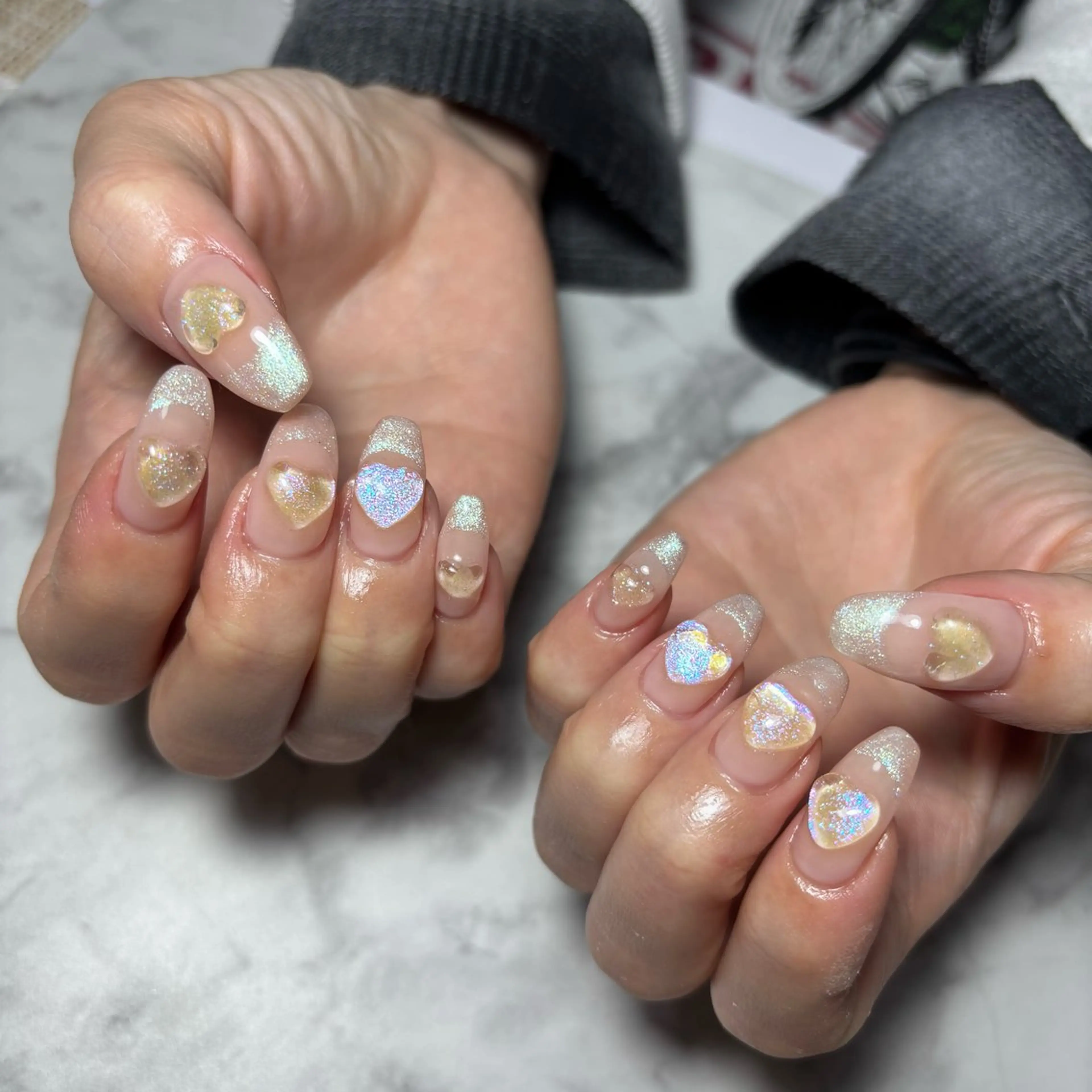 ネイル フレンチネイル ハート キラキラネイル ラメ(グリッター) nail salon　Burilante所属・ネイルサロン ブリランテのネイルデザイン
