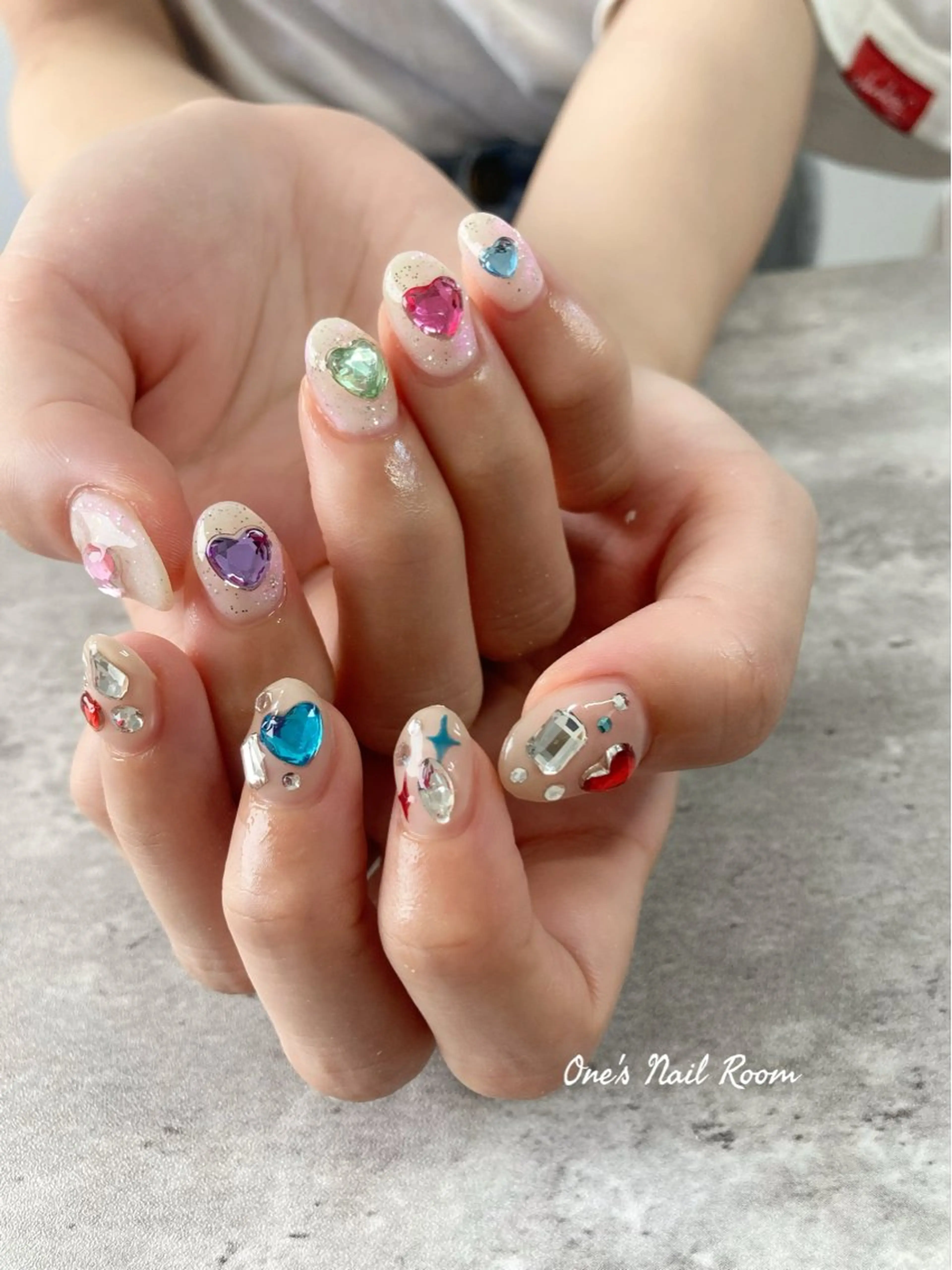 ネイル ハンドネイル One's Nail Roomのネイルデザイン