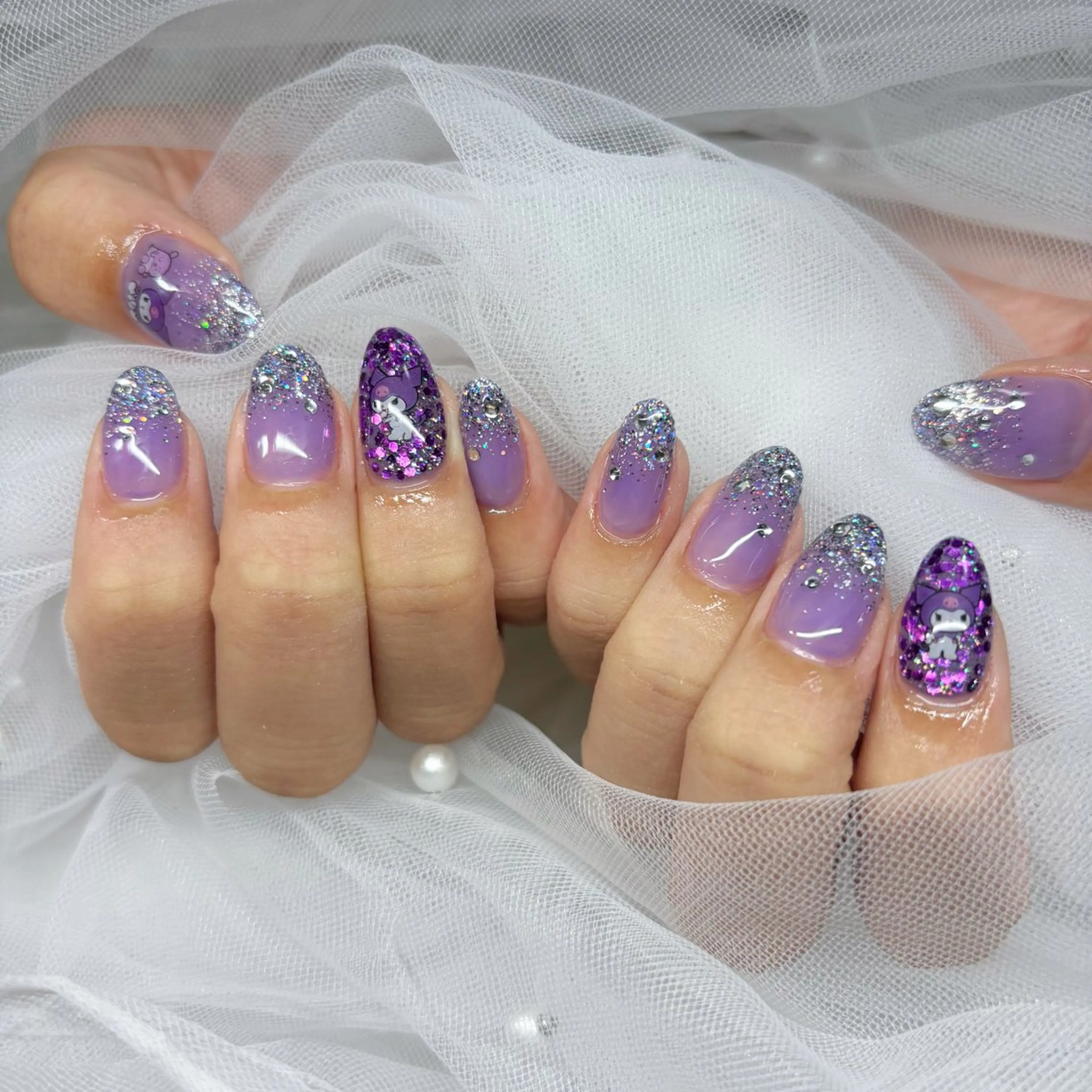 ネイル グラデーション キラキラネイル ラメ(グリッター) ラメグラデーション ハンドネイル Yappy kurumiのネイルデザイン