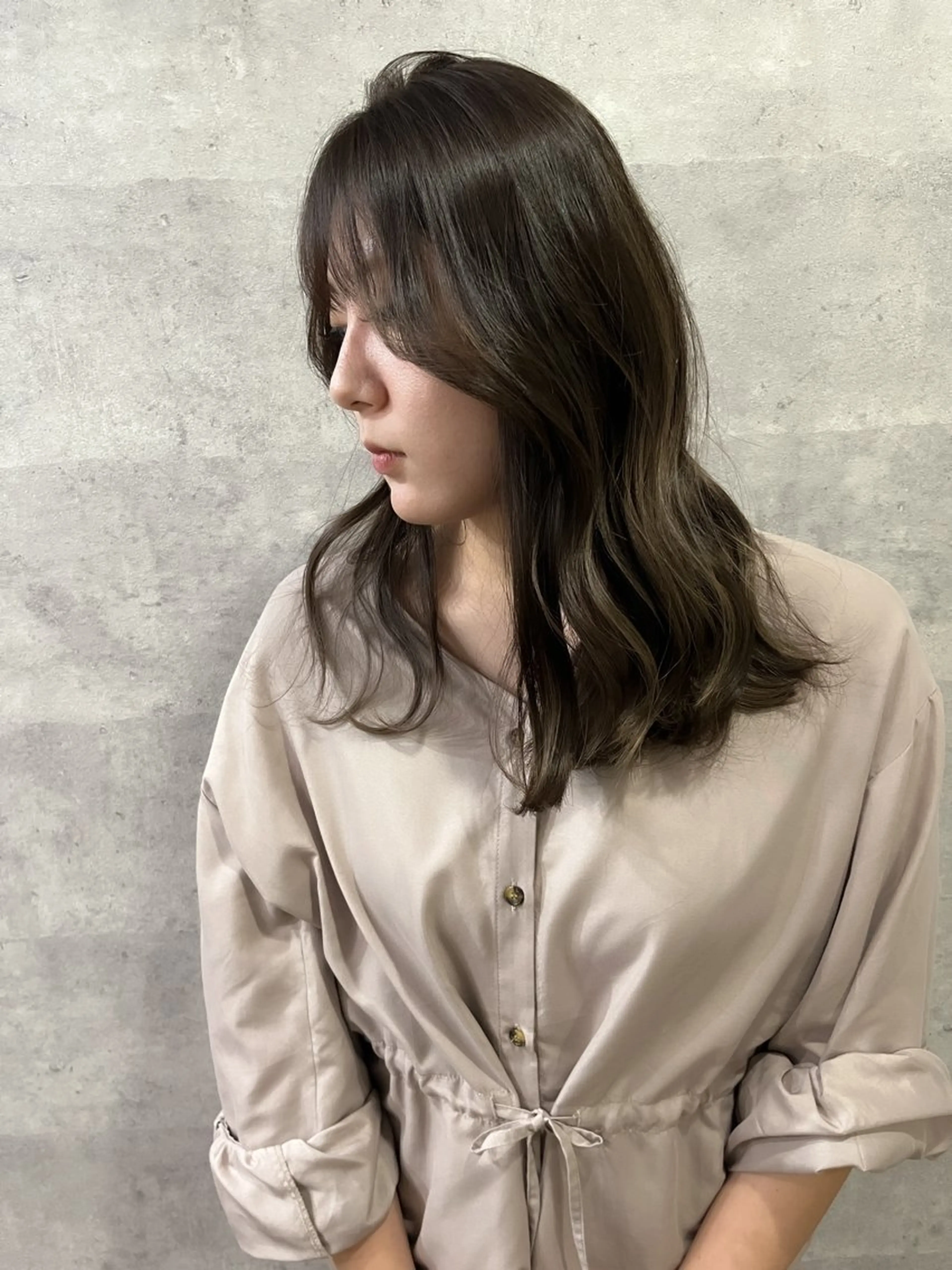 セミロング カラー ヘアカラー トリートメント Grow by NYNY 坂本 理輝のヘアスタイル