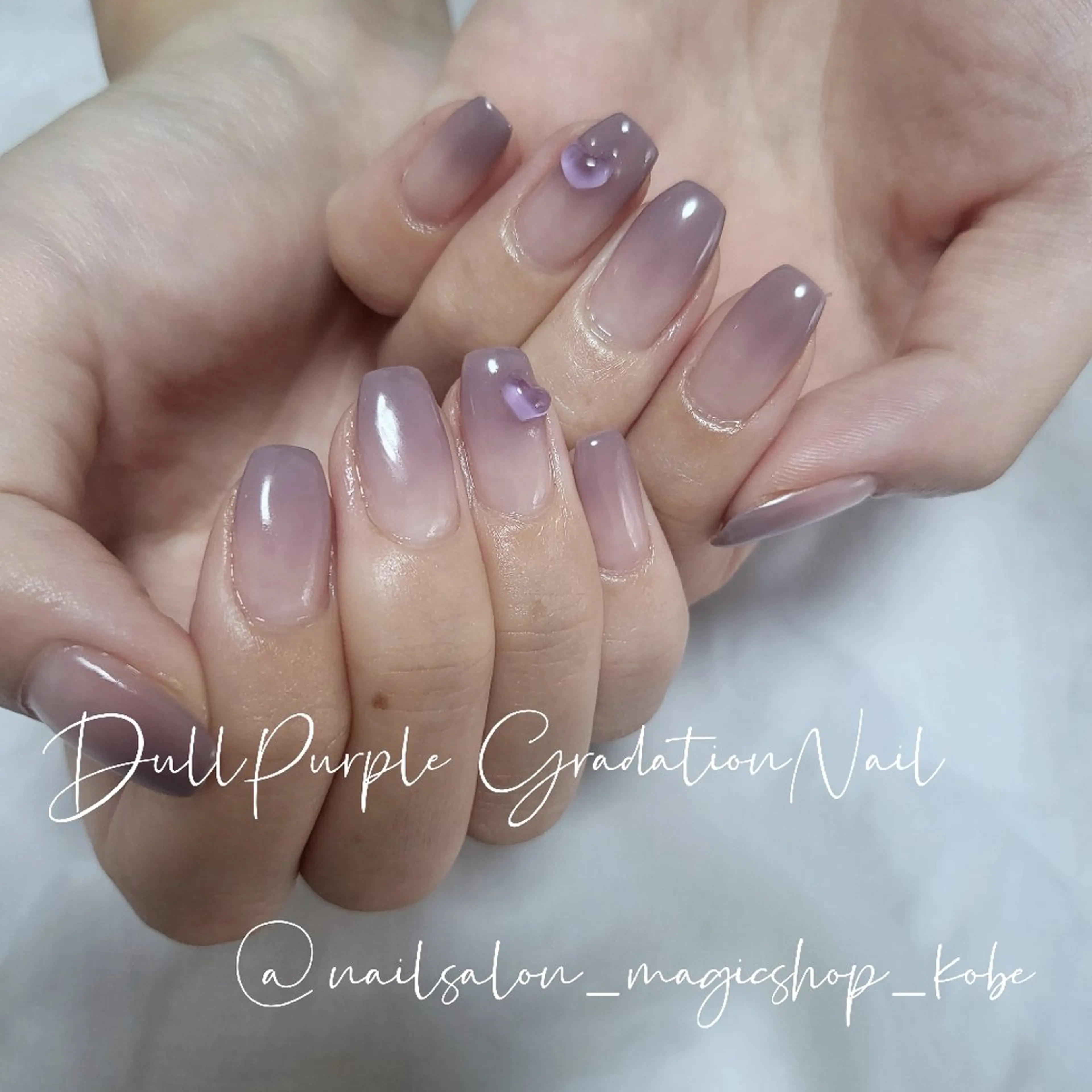 ネイル クリアネイル ジェルネイル グラデーション ハート ぷっくりネイル ハンドネイル Nailsalon MagicShopのネイルデザイン