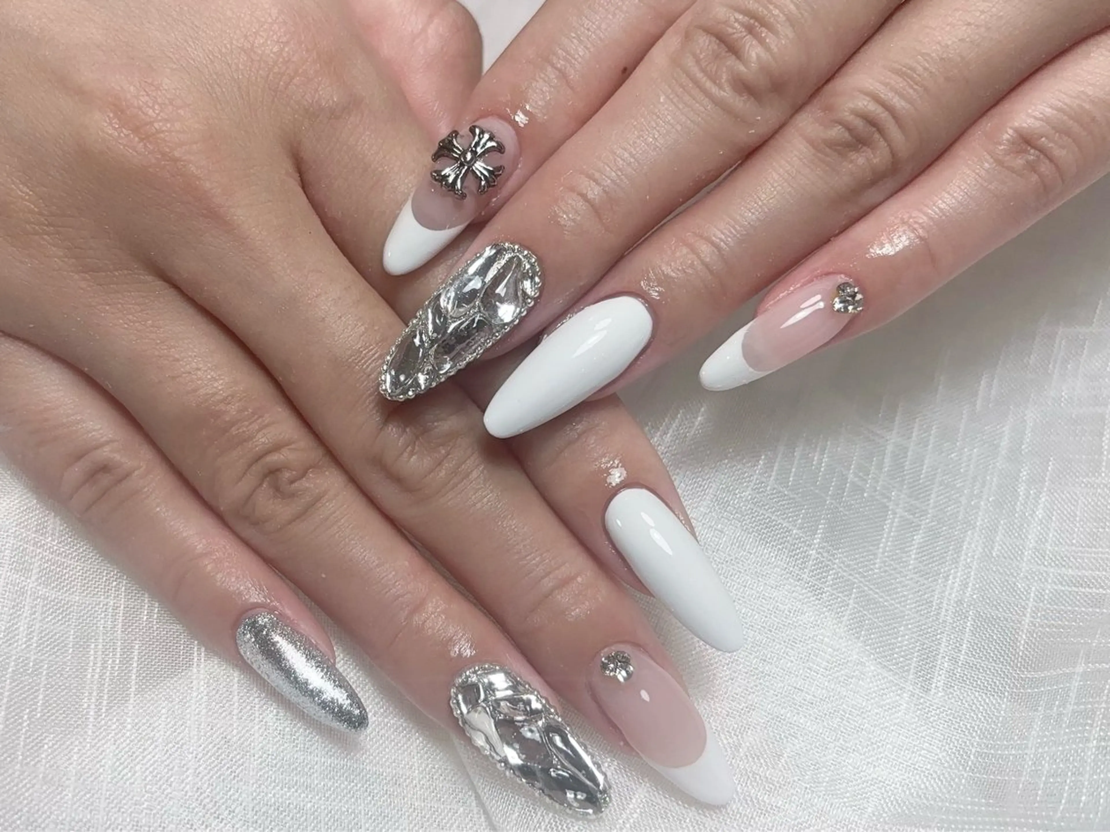 ネイル JUJUネイル所属・JUJU ネイルサロンのネイルデザイン