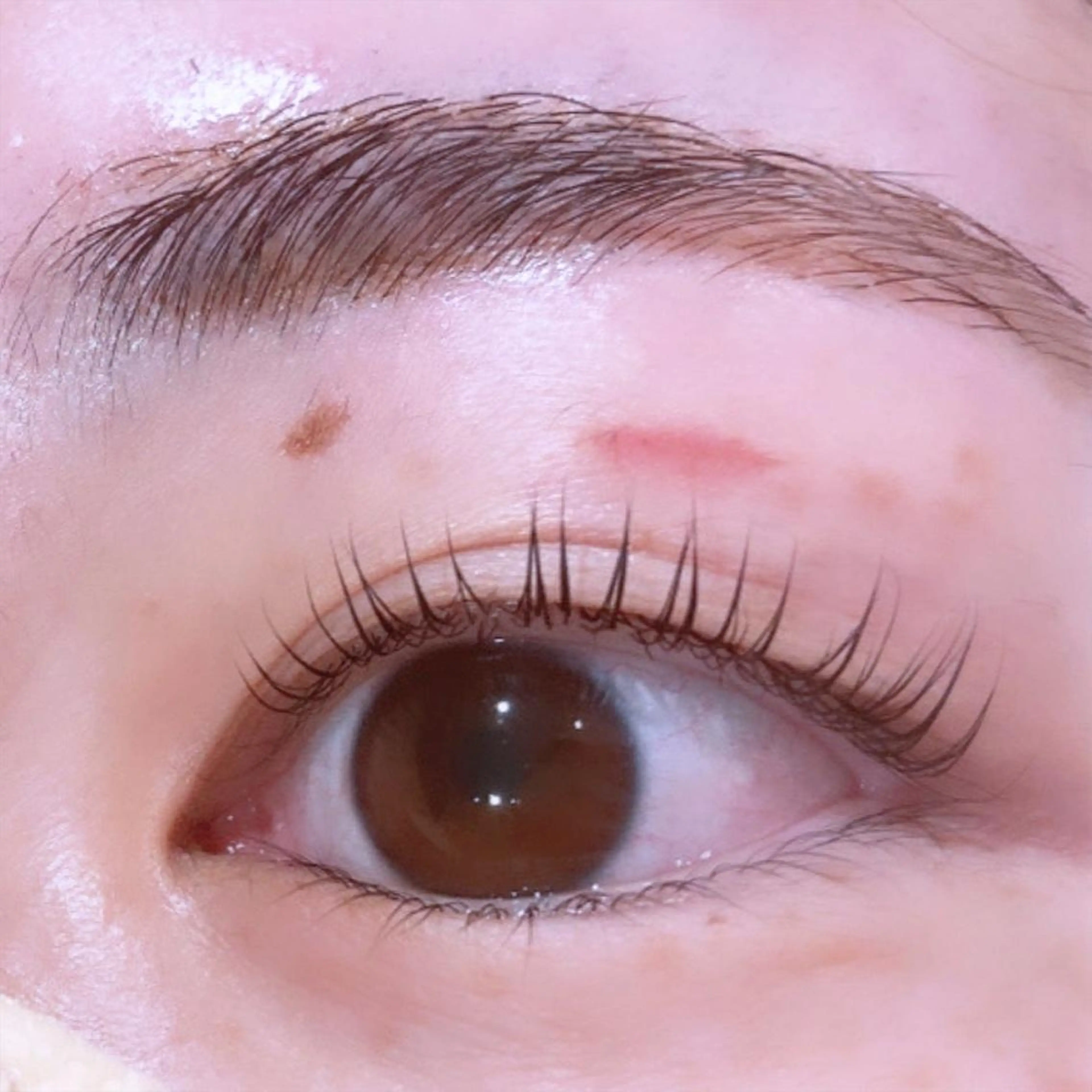 マツエク・マツパ 曲がる縮毛矯正 LIBER 　岩名のヘアスタイル