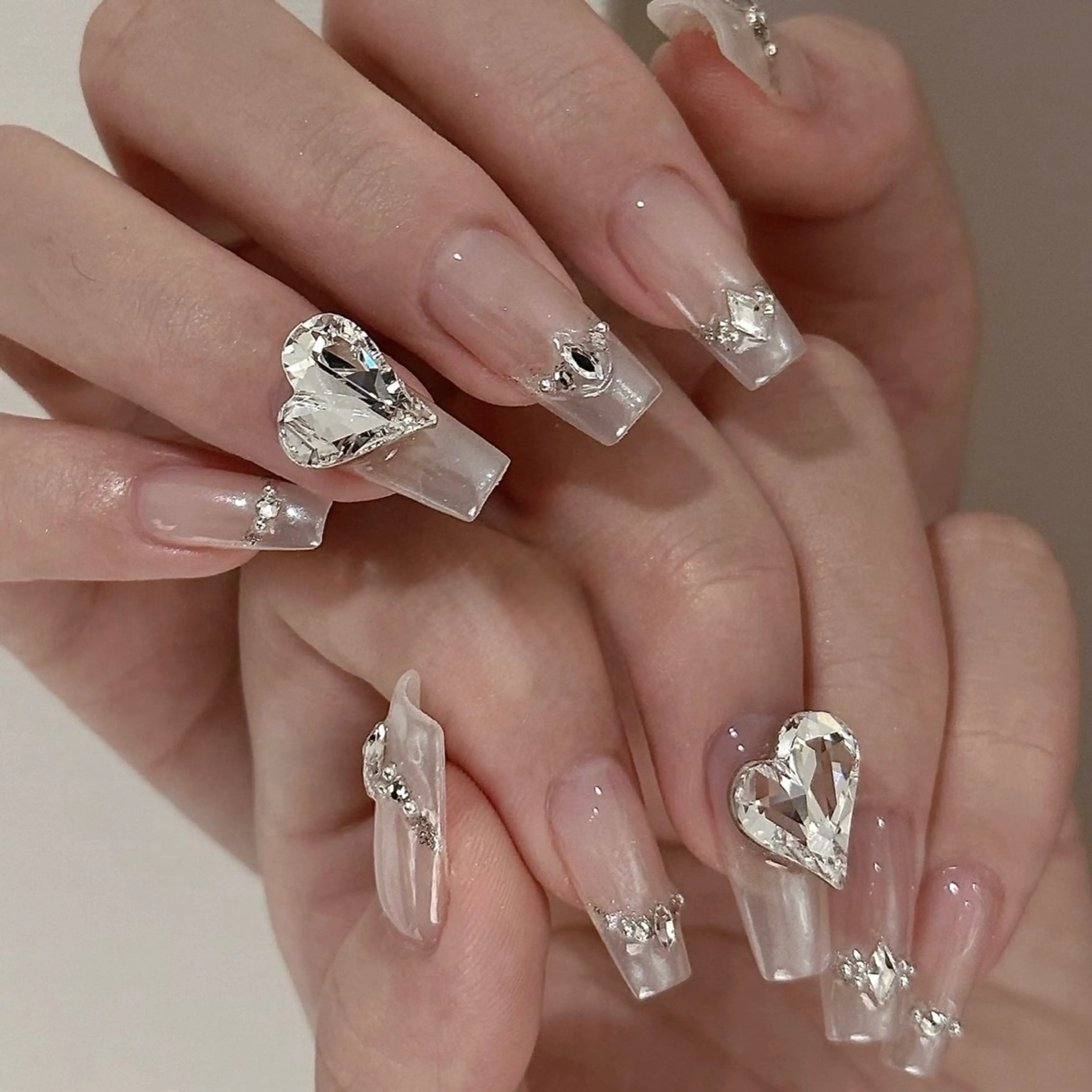 ネイル ハンドネイル Iris  Nail所属・akige akigeのネイルデザイン