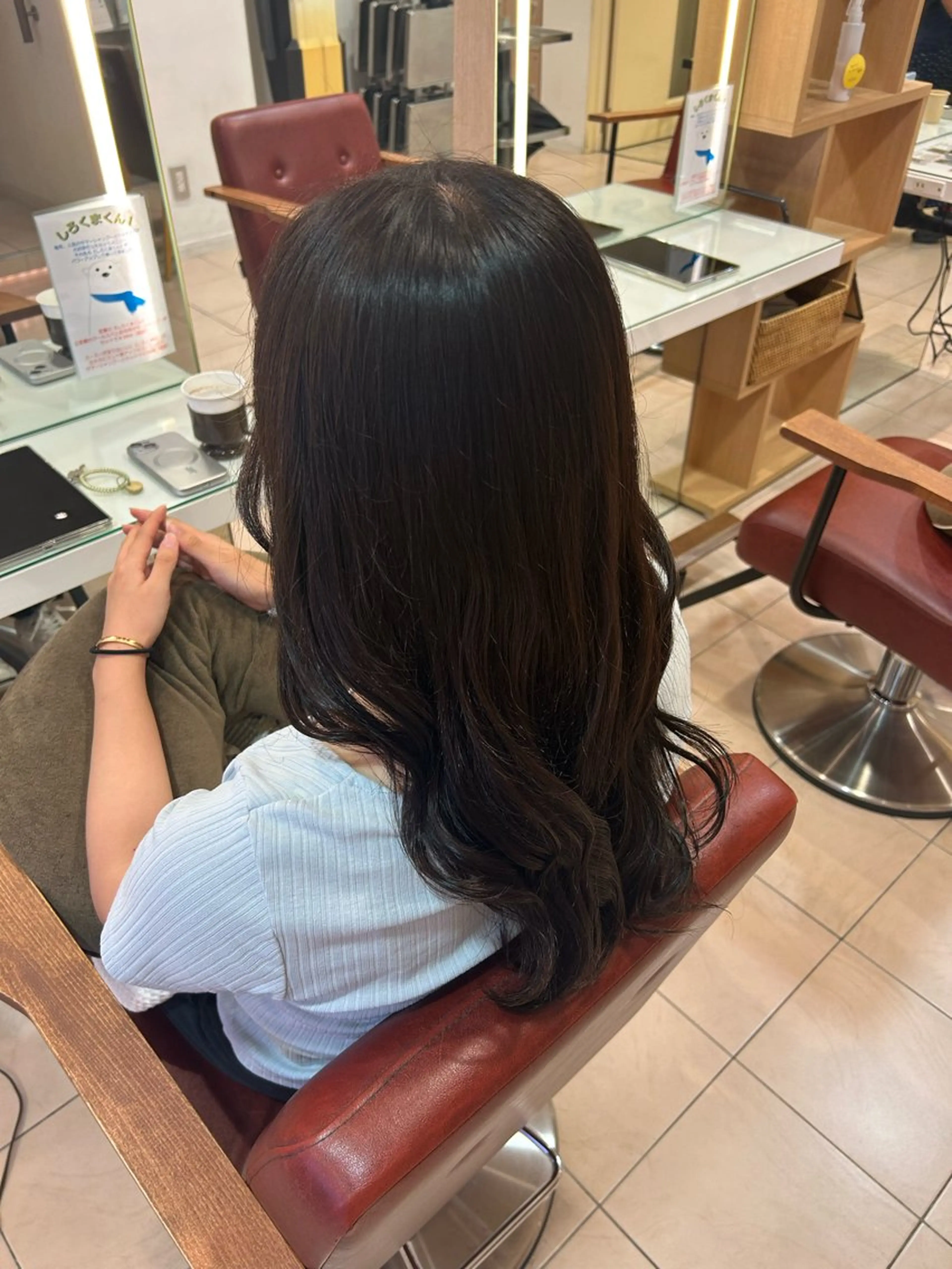 カラー ダークグレー ダークグレージュ グレージュ ヘアセット/暖色 /レイヤー 山田寛菜のヘアスタイル