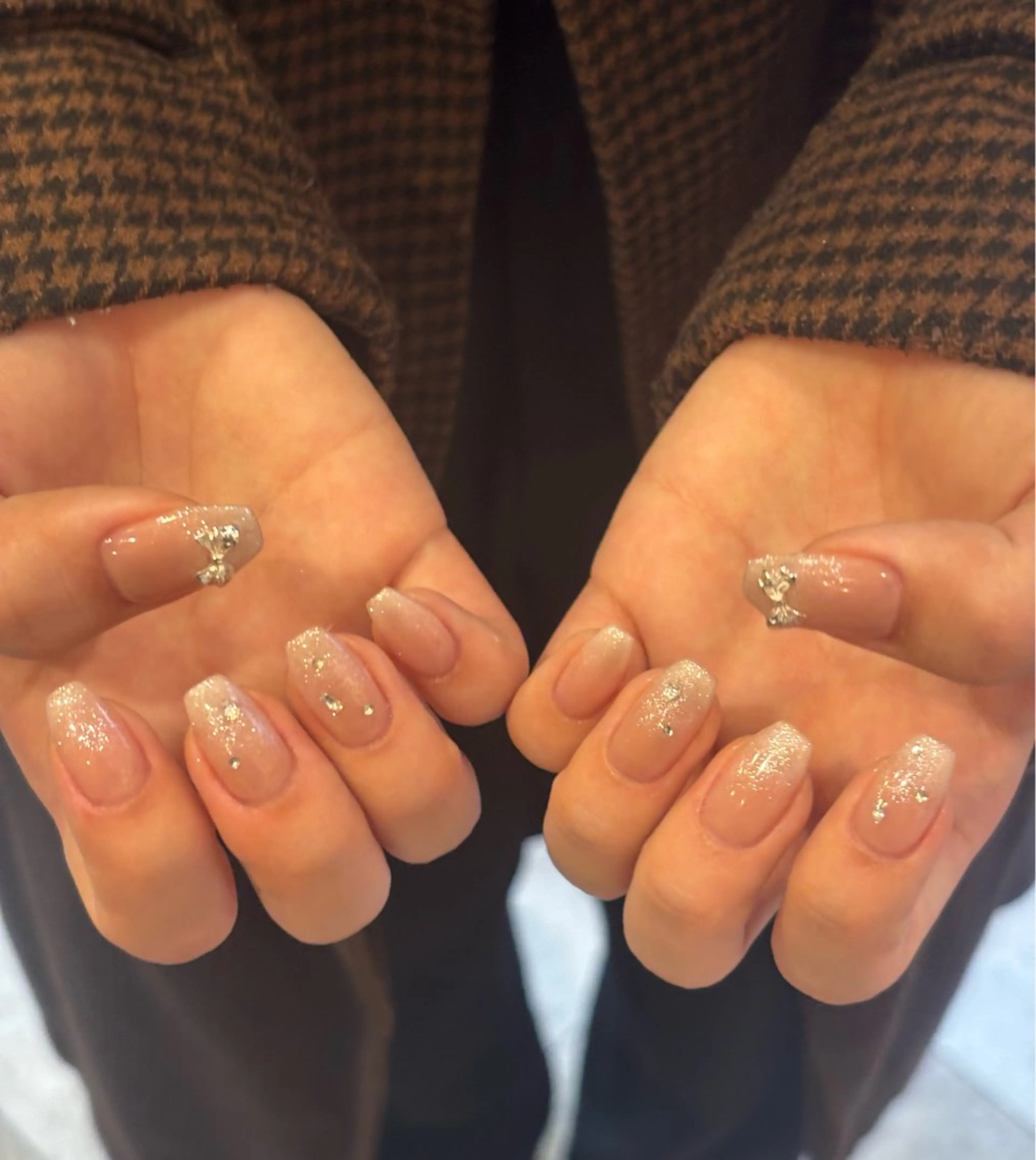 ネイル リボン 美月 sofa立川のネイルデザイン