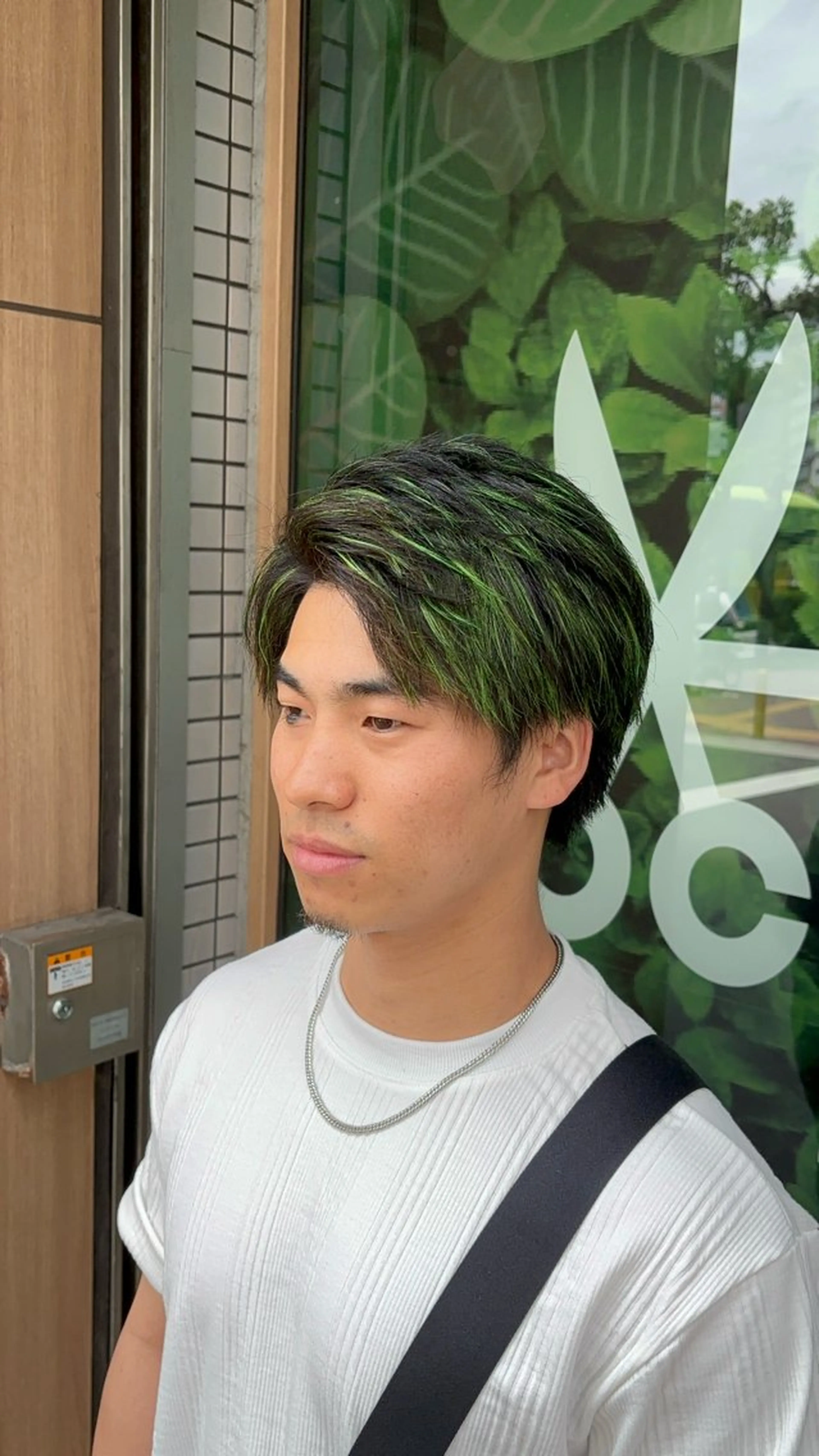 カラー メンズ メンズメッシュ メッシュ DOTE hair make【ドォート】所属・限界オタク美容師 💜Natsuki☁のヘアスタイル