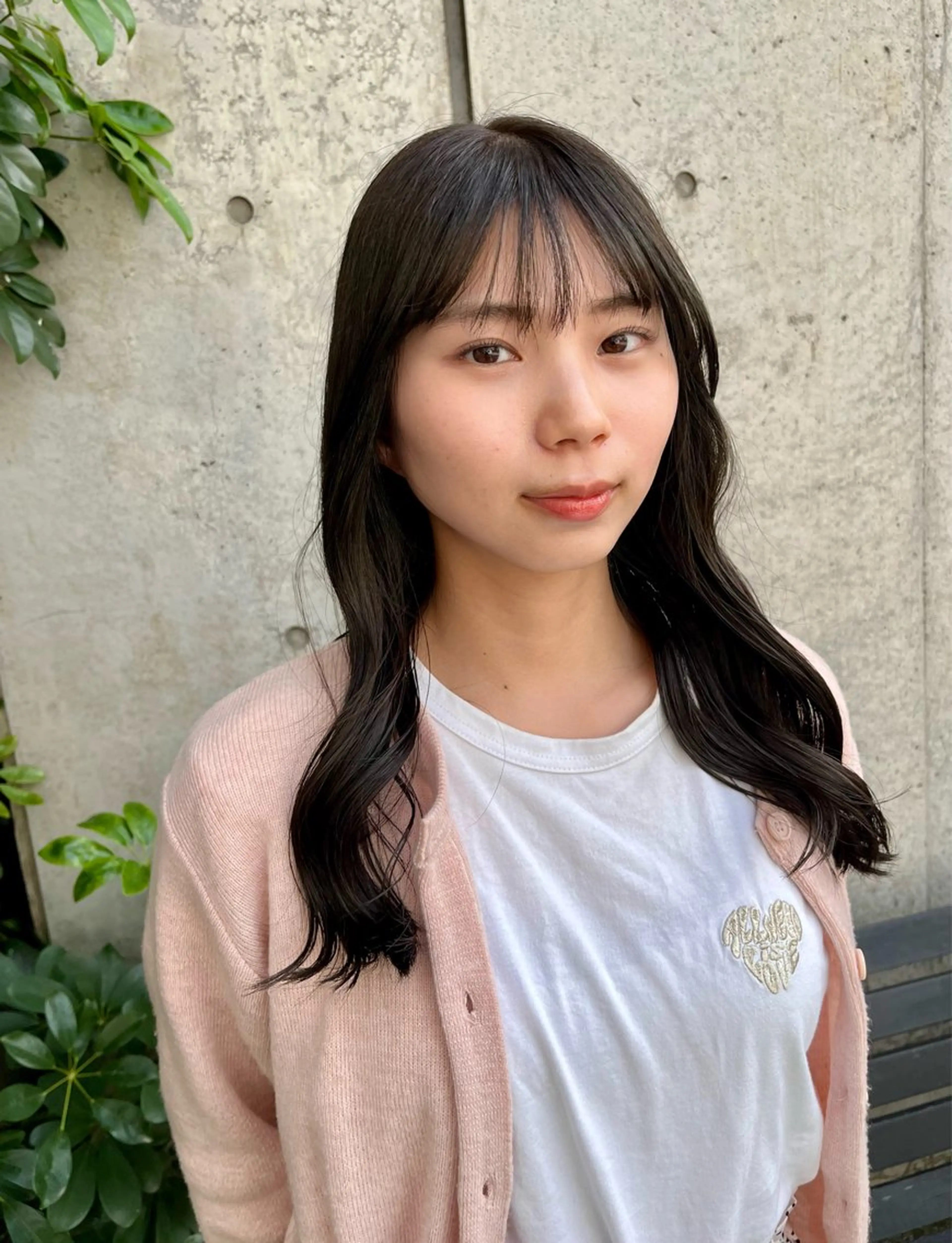 ロング ヘアカラー 東村 桃花のヘアスタイル