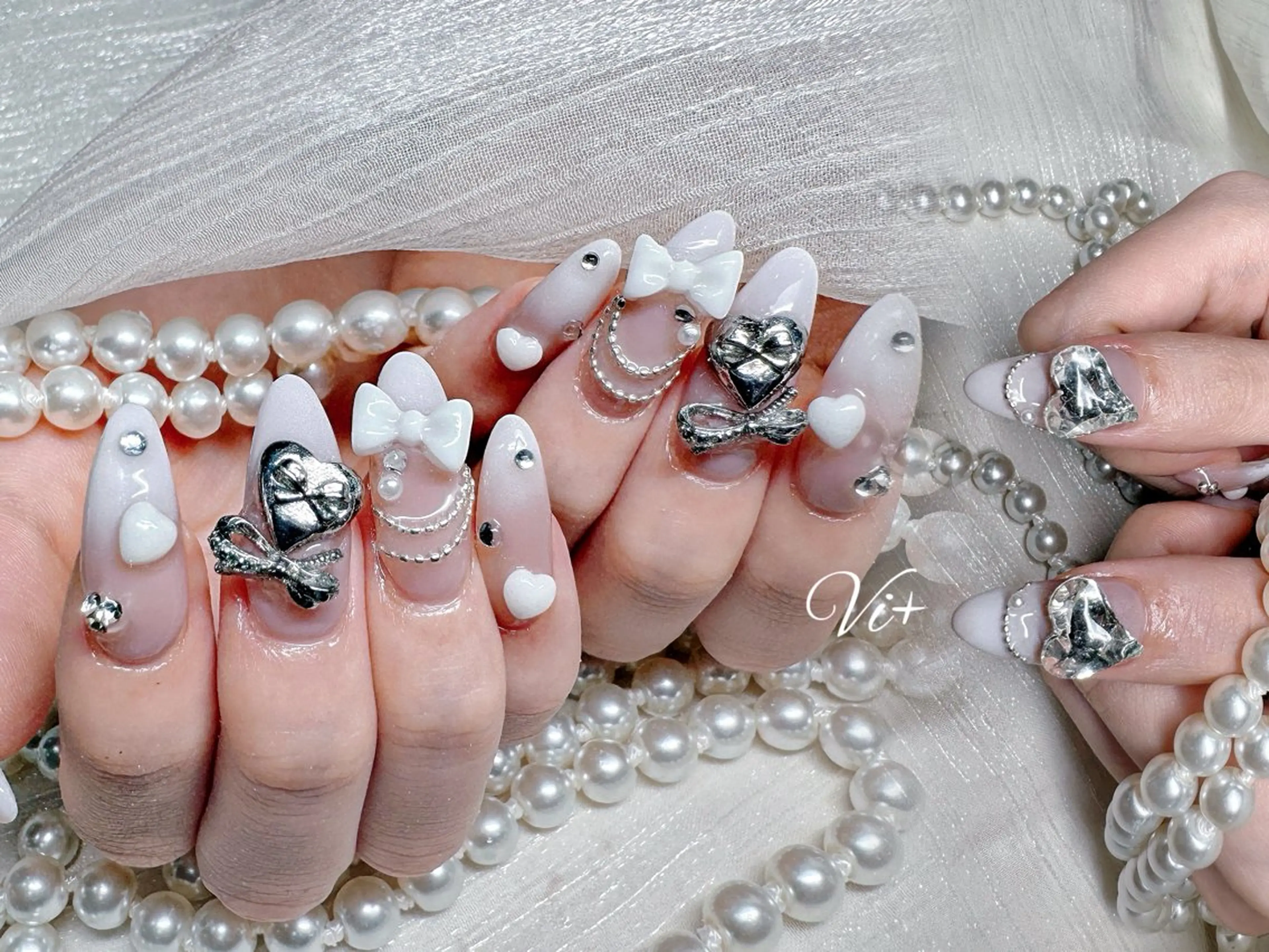 ネイル ハンドネイル ✨Nailsalon Vi+✨のネイルデザイン