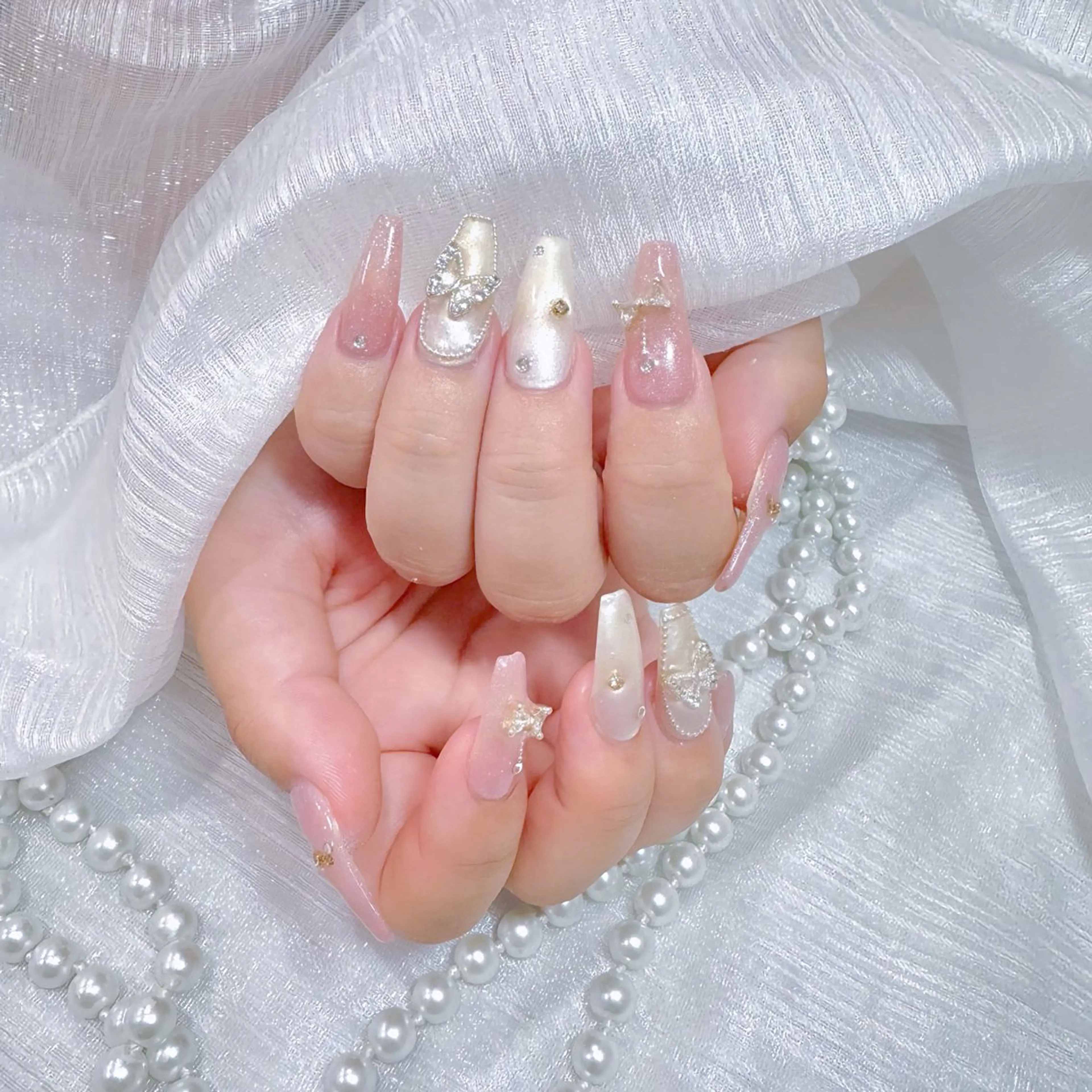 ネイル WISTERIA kozueのネイルデザイン