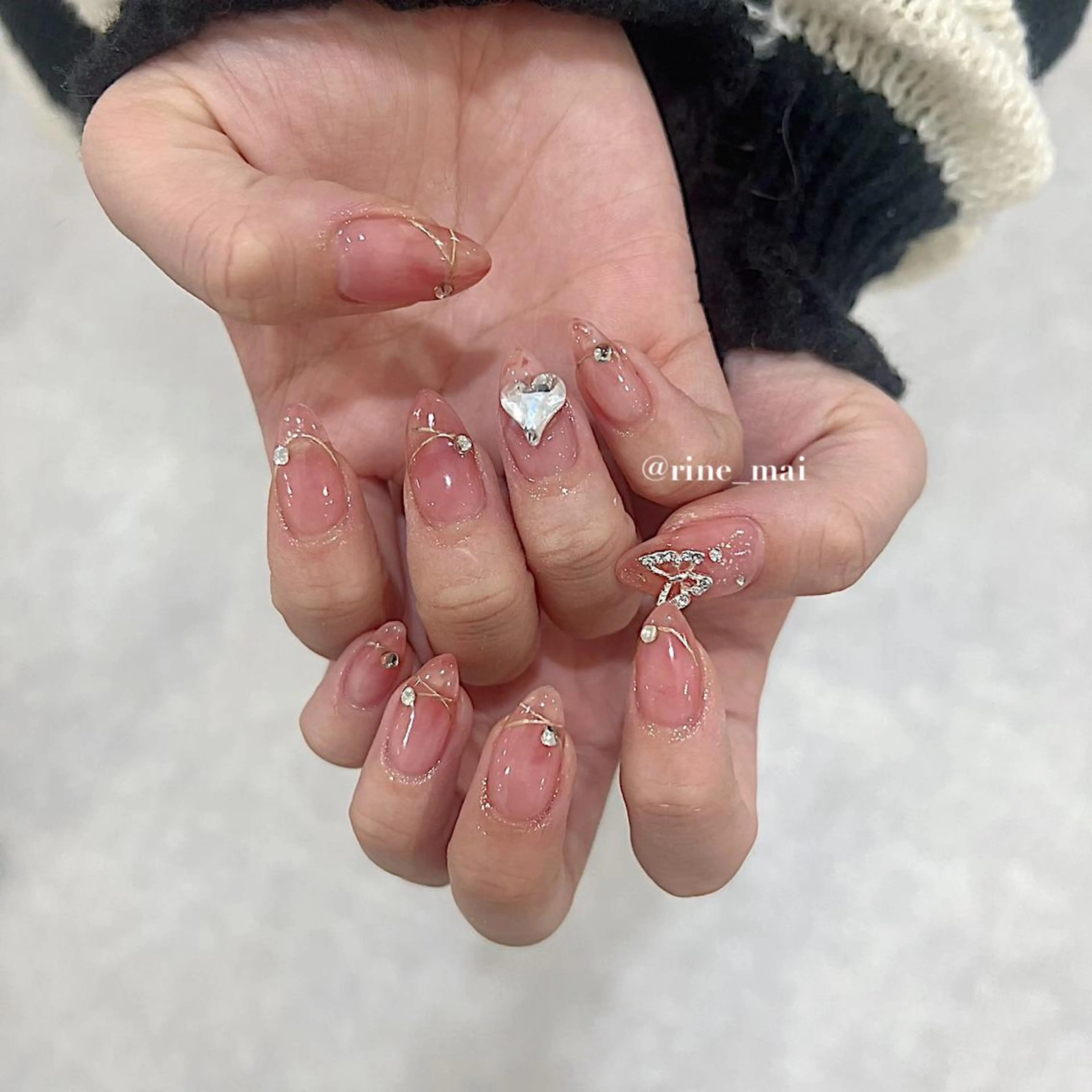 ネイル nail&eyelash Rine所属・Rine 放出 (リネ)のネイルデザイン