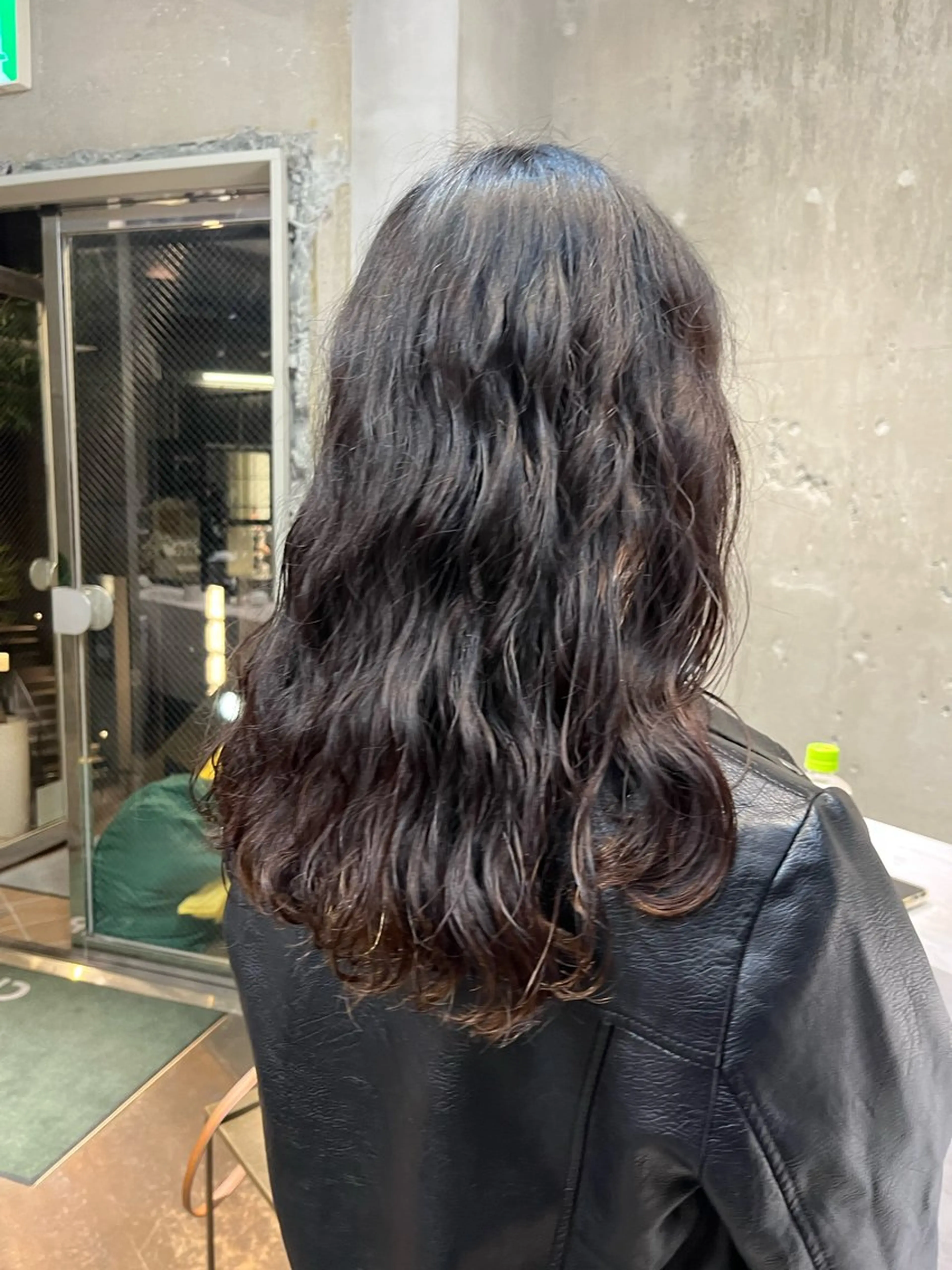 ロング フクシマ ココのヘアスタイル