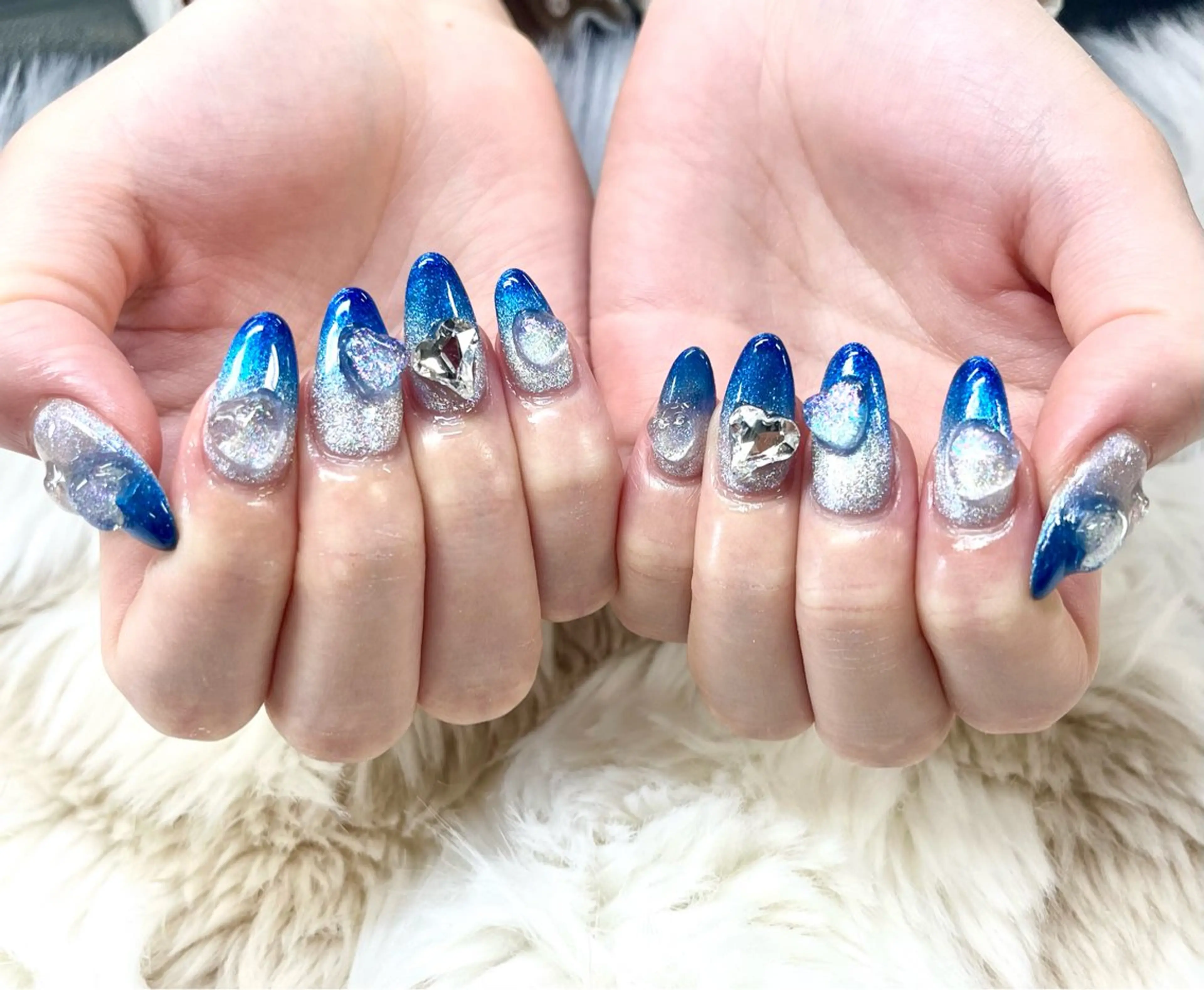 ネイル 坂上 舞香のネイルデザイン