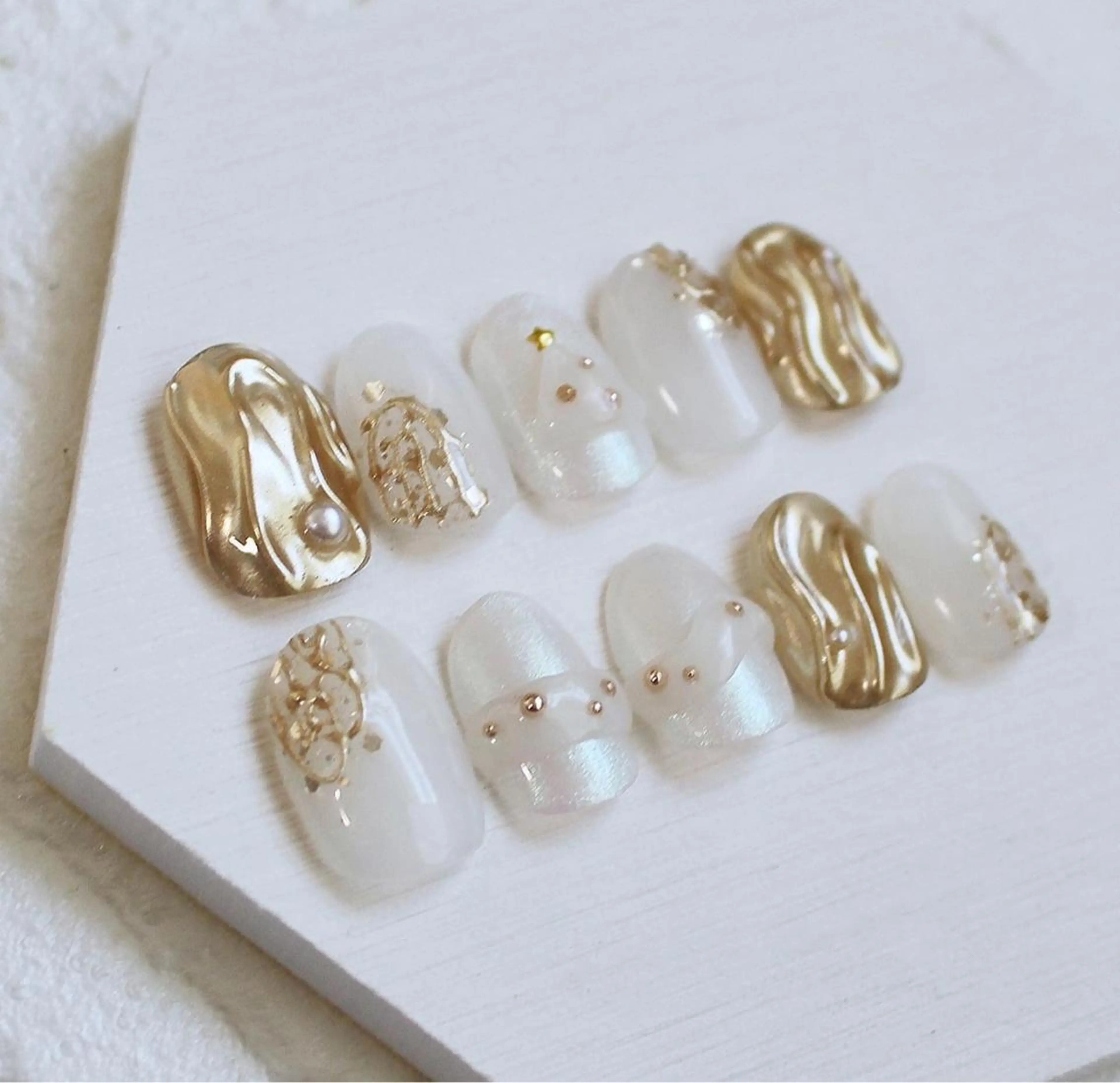ショート ネイル Baku Nailsのネイルデザイン
