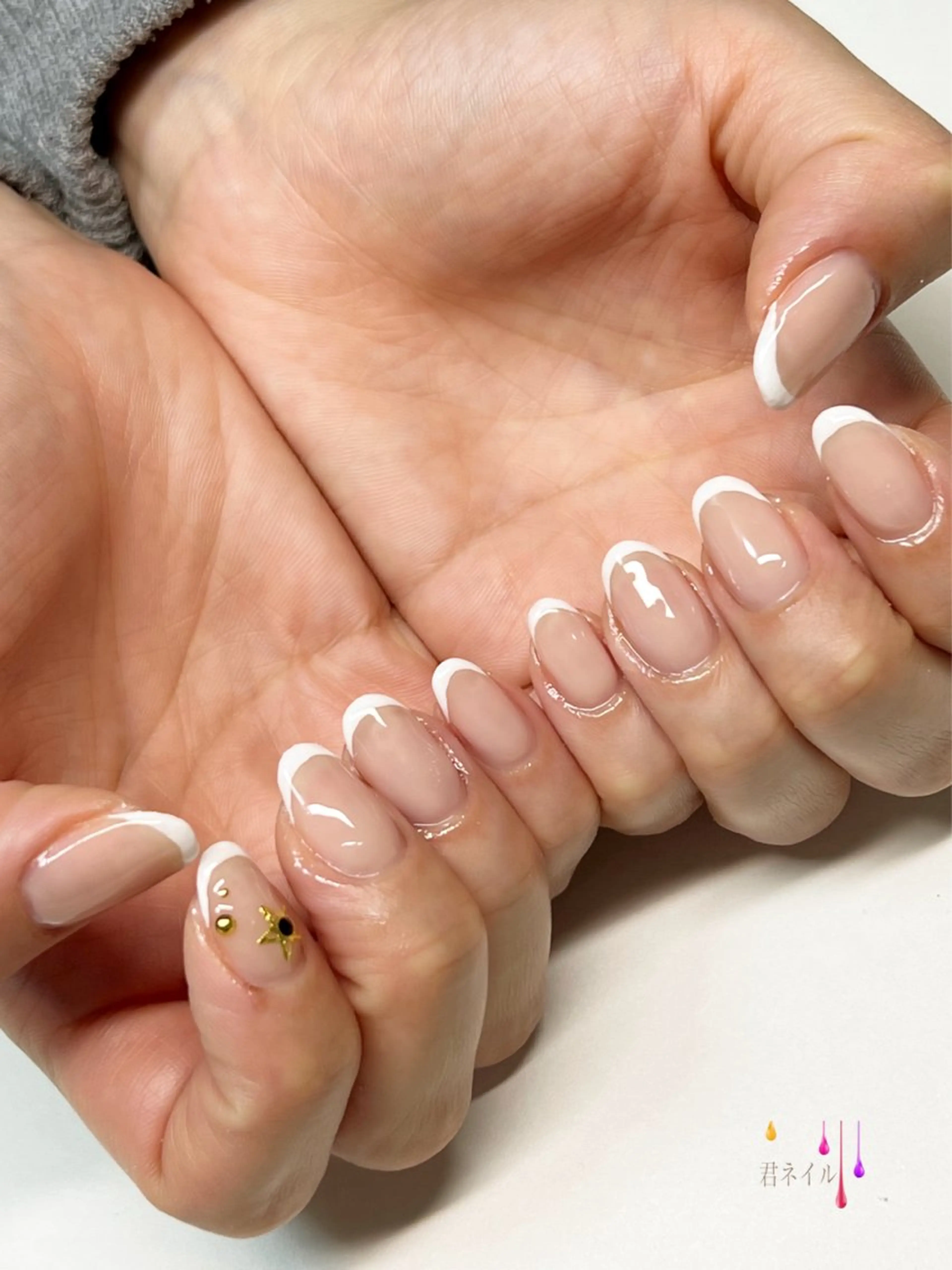 フレンチネイル　オフなしの写真