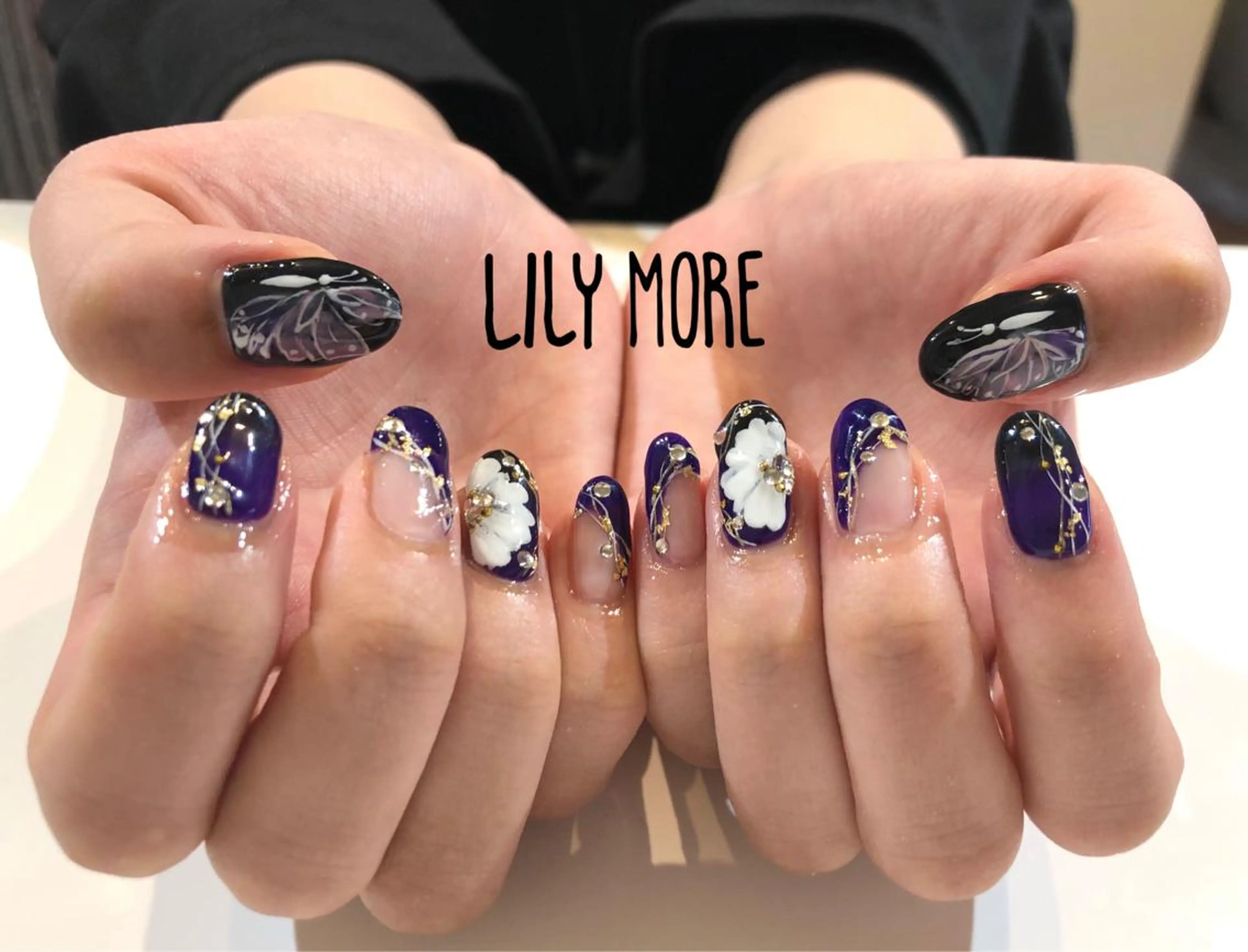 ネイル 成人式 Lily closetのネイルデザイン