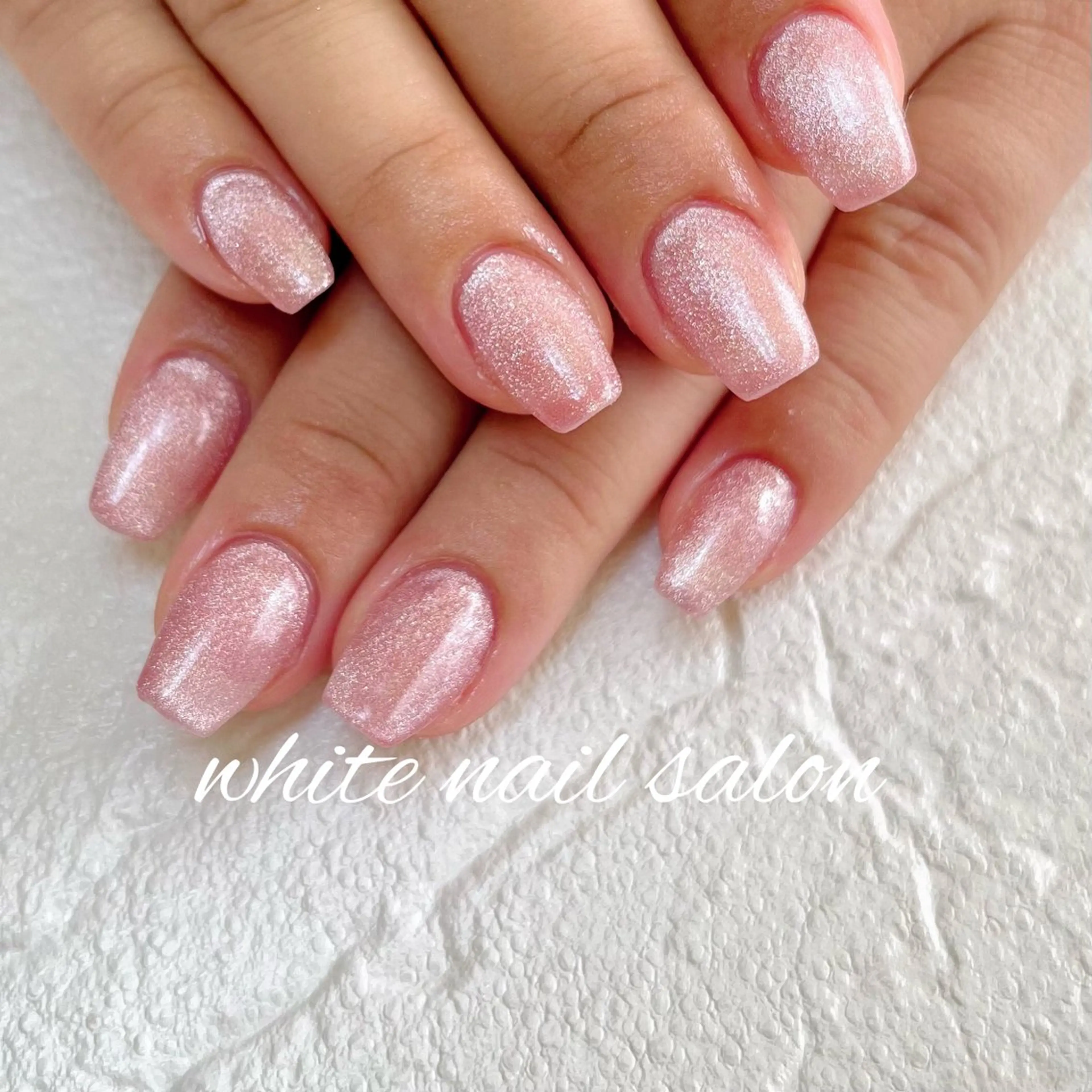 ネイル 長さ出し ラメ(グリッター) マグネットネイル ハンドネイル white nail salonのネイルデザイン