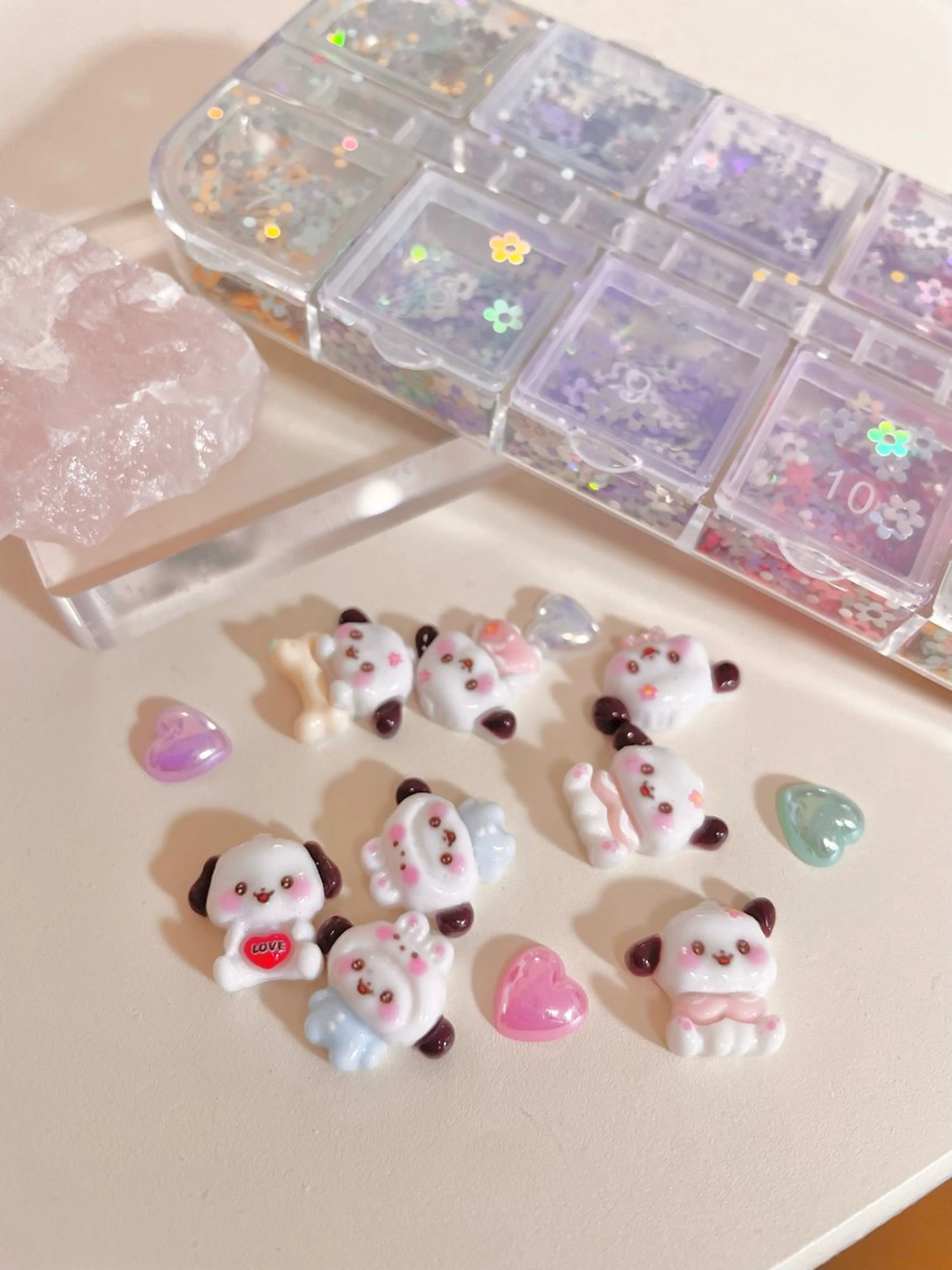 ネイル ホログラムネイル マグネットネイル マグネットワンカラー ワンカラーネイル atelier fig所属・💐 SATSUKIのネイルデザイン