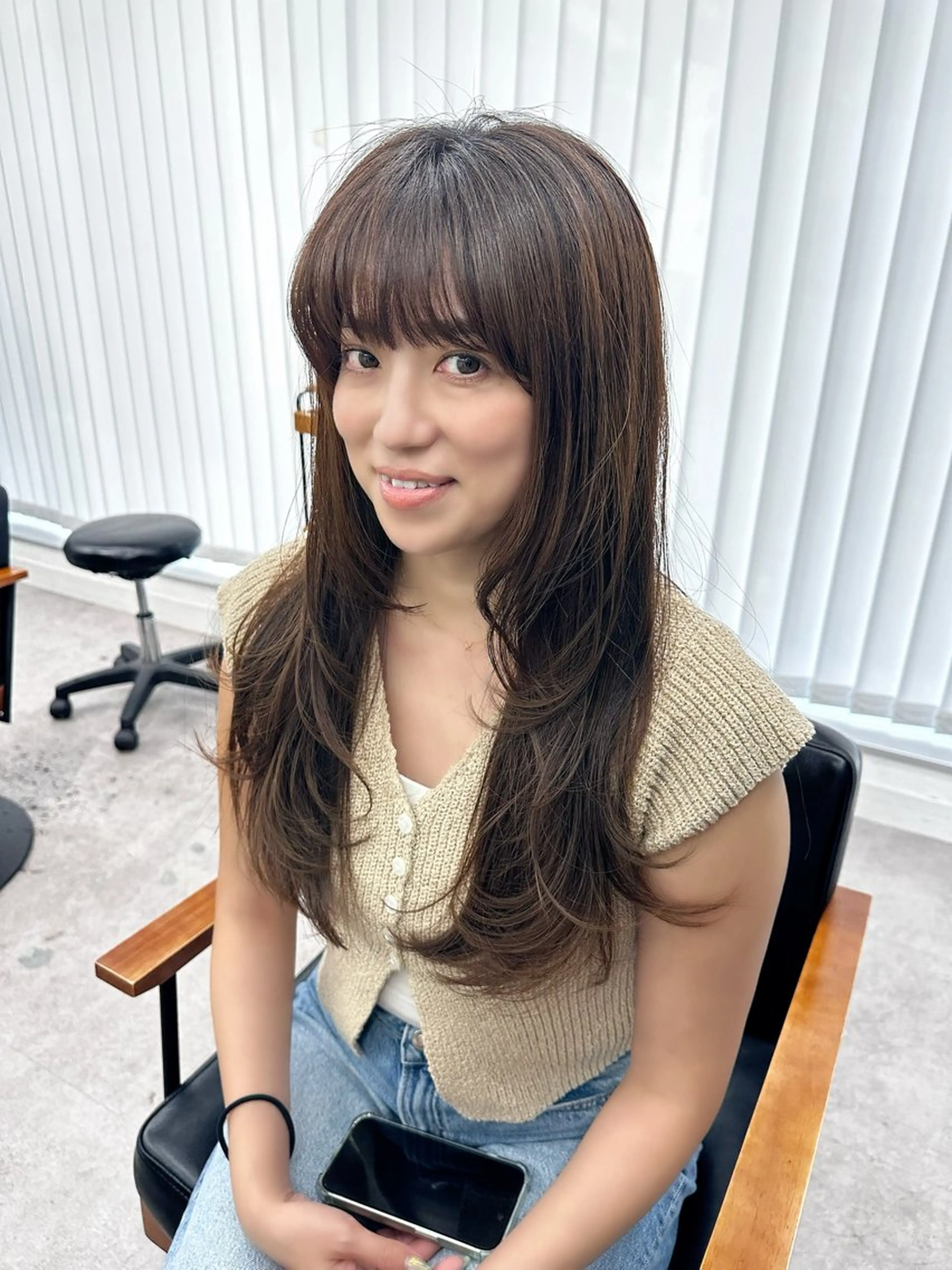 ロング カラー パーマ ヘアアレンジ メンズ キッズ カット ヘアカラー 縮毛矯正 小顔顔まわり/ レイヤーカット🌿のヘアスタイル