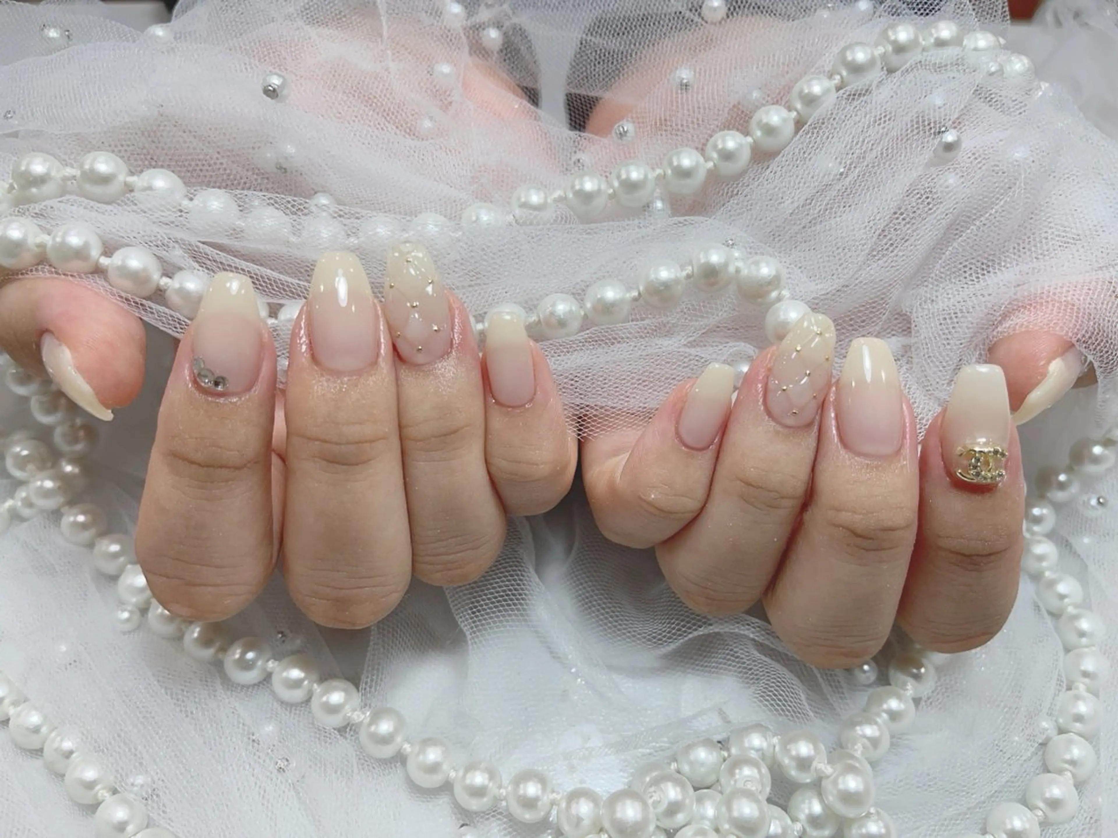 ネイル アートネイル フラッシュネイル フレンチネイル ガラスフレンチ グラデーション M2beauty Renaのネイルデザイン