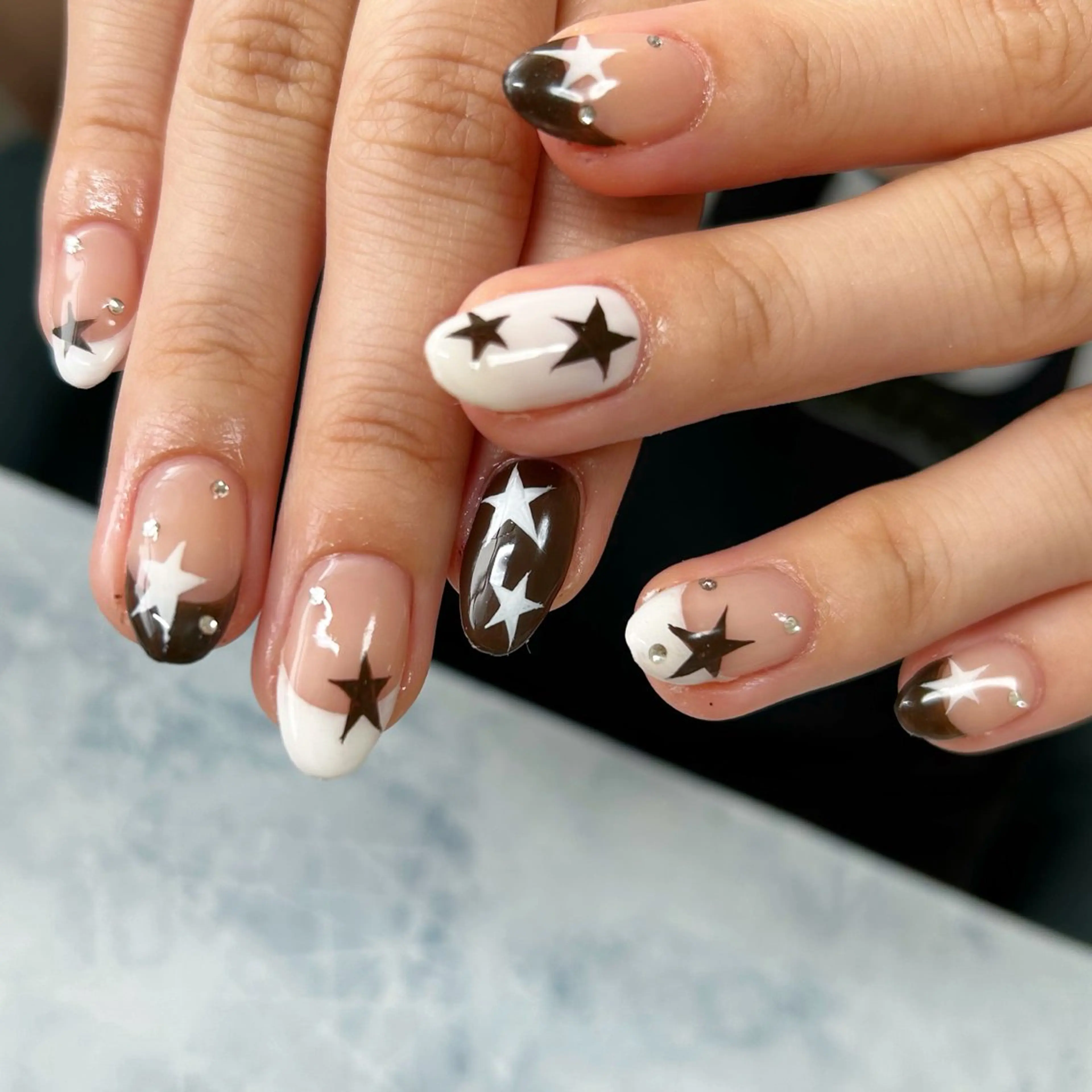 ネイル Laki nailのネイルデザイン