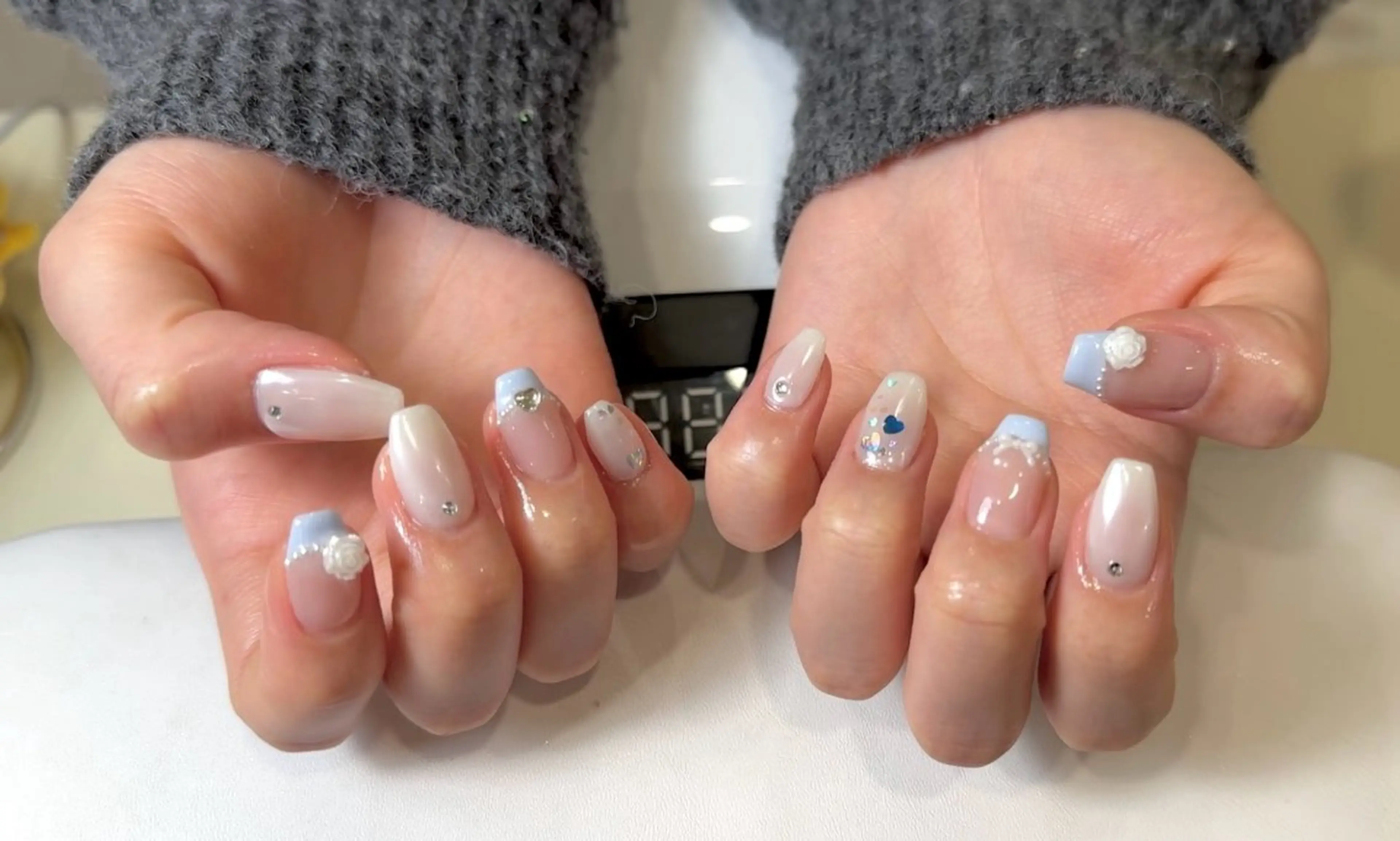 ネイル ハンドネイル ハンドケア チャ ミーのネイルデザイン