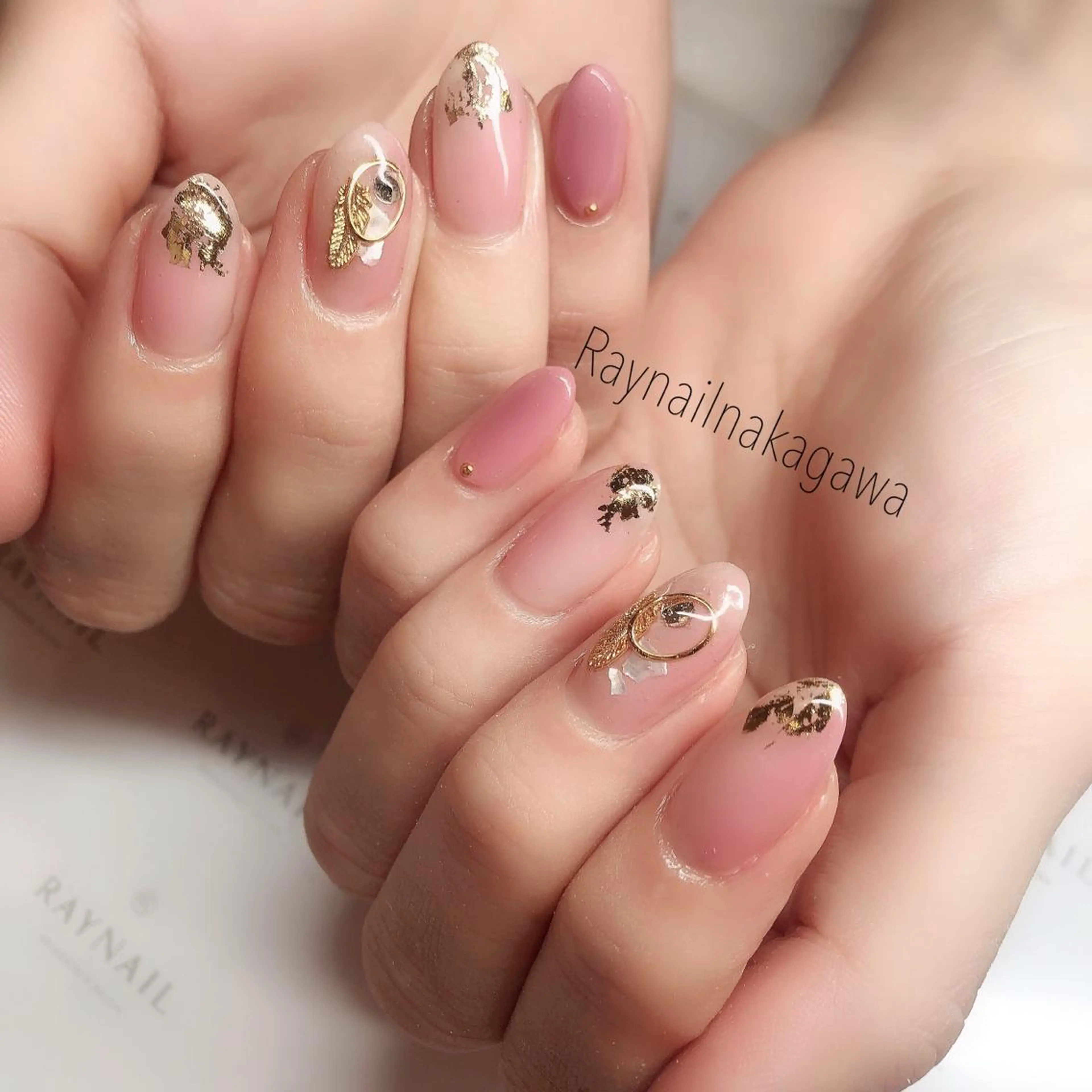 ネイル nailstudio ′ecole所属・nailstudio ′ecoleのネイルデザイン