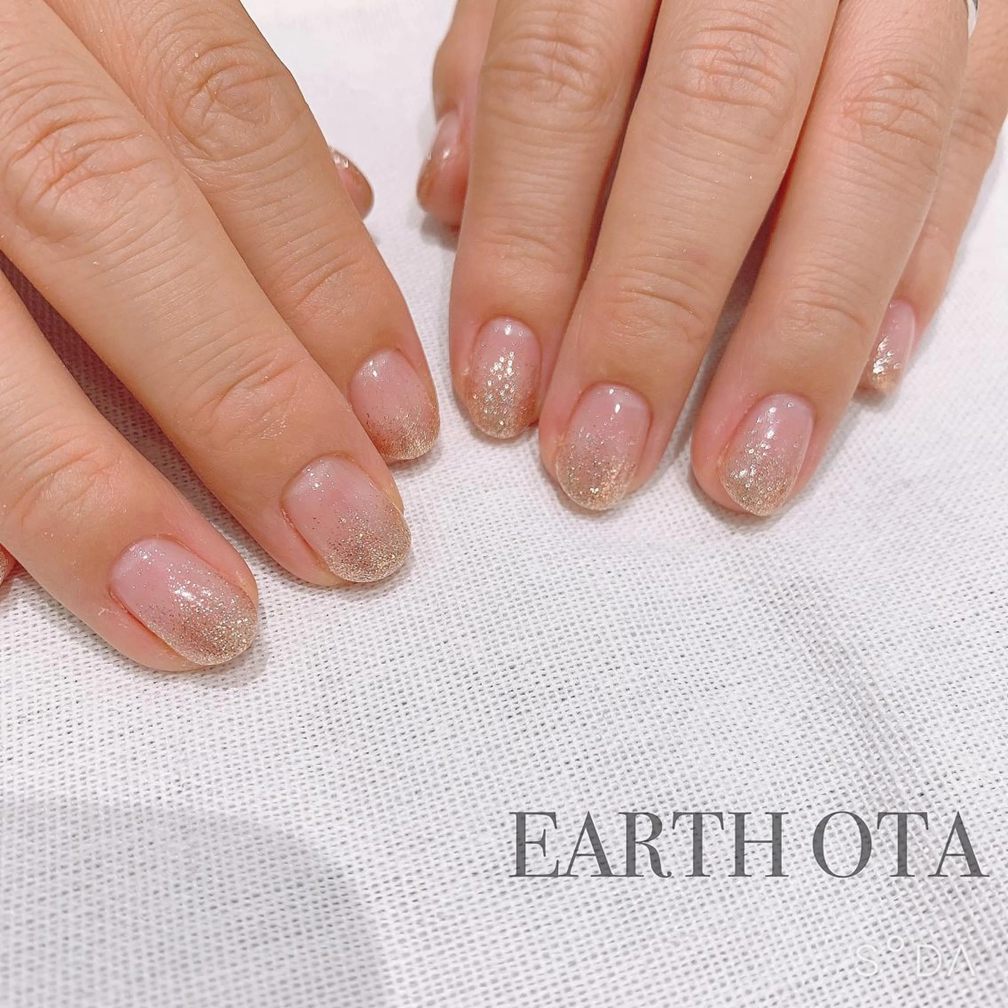 ネイル Rena colore'のネイルデザイン