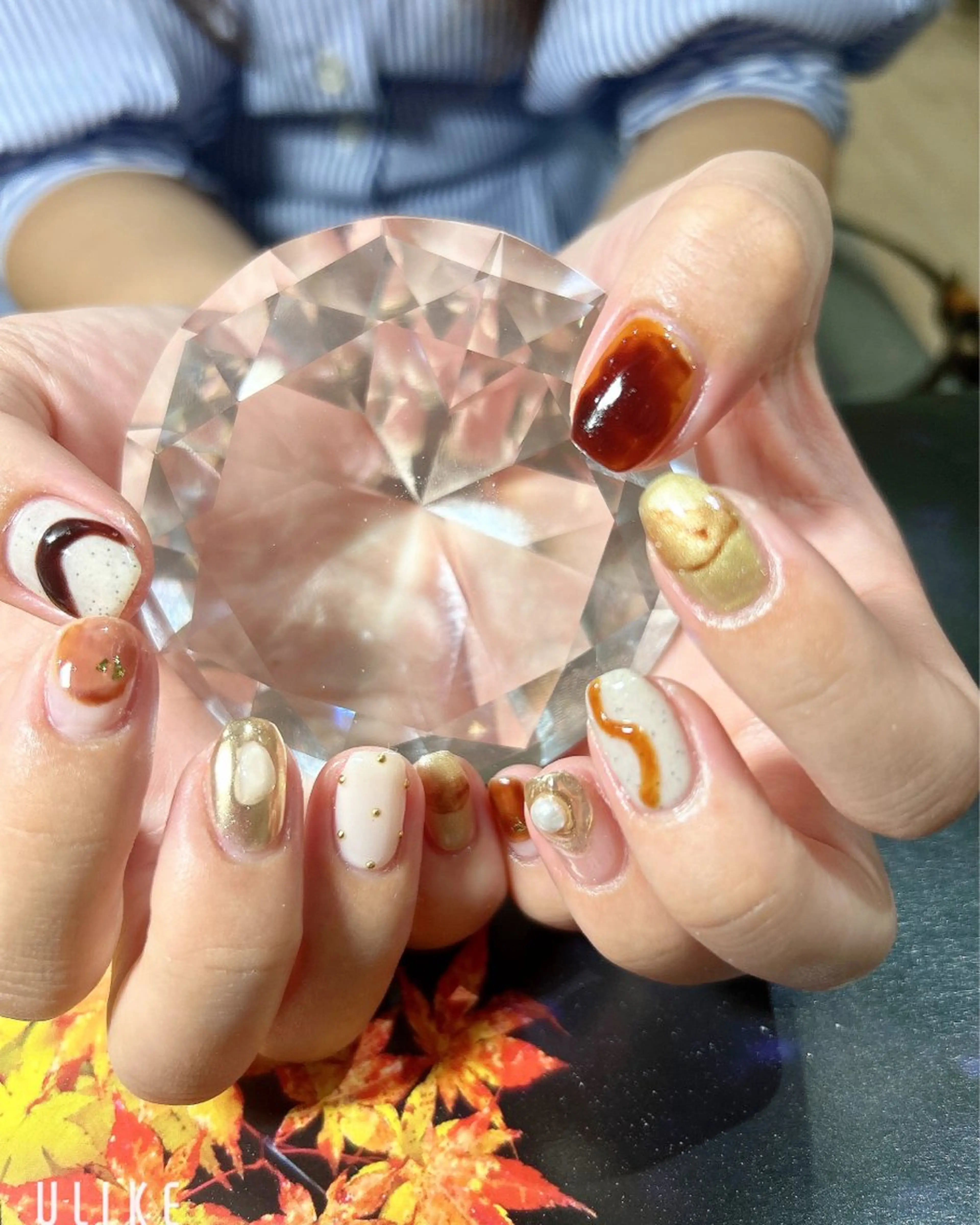 ネイル べっ甲ネイル ニュアンスネイル ハンドネイル 吉野✨ ネイルデザイナー✨のネイルデザイン