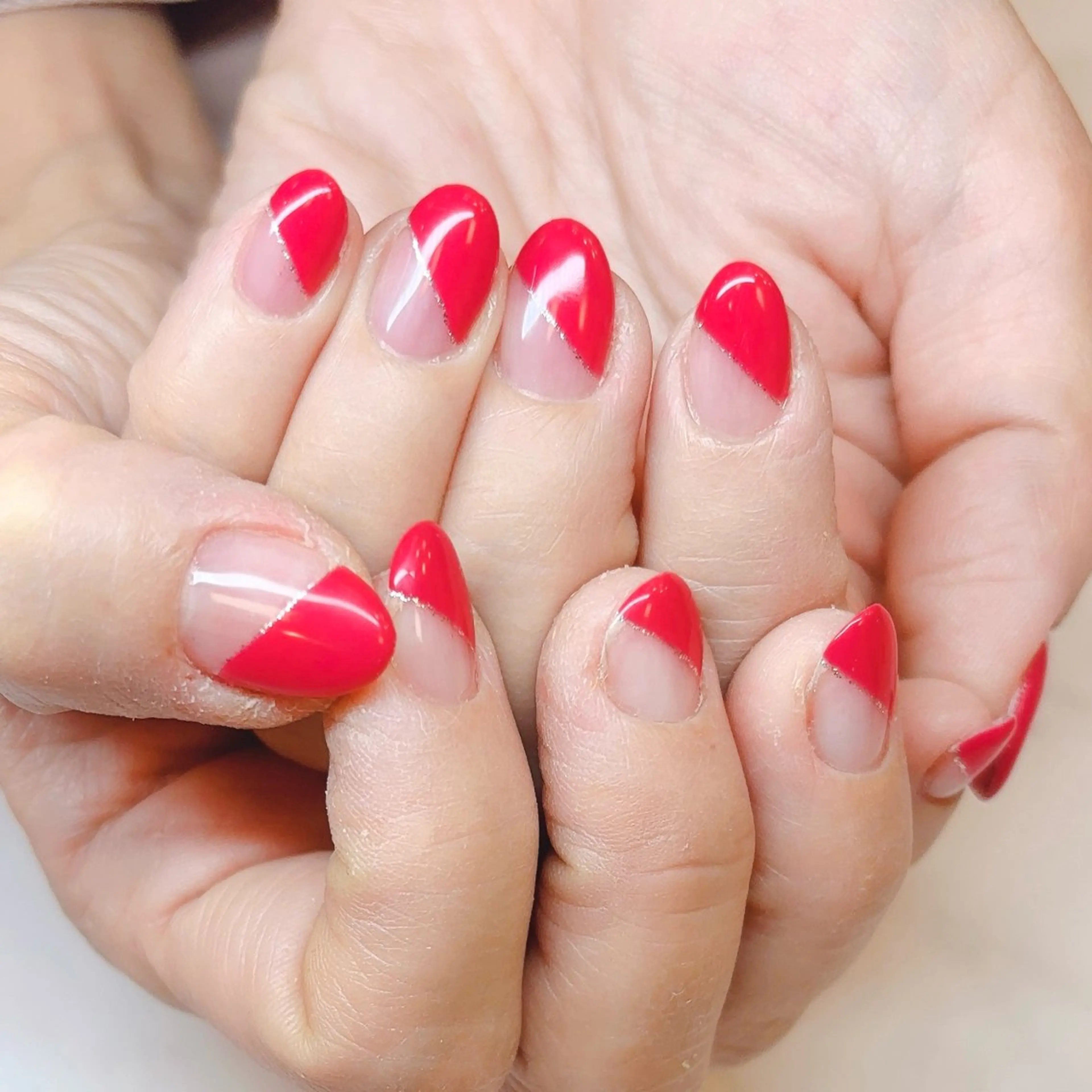 ネイル フレンチネイル 斜めフレンチ Cravo miyuのネイルデザイン