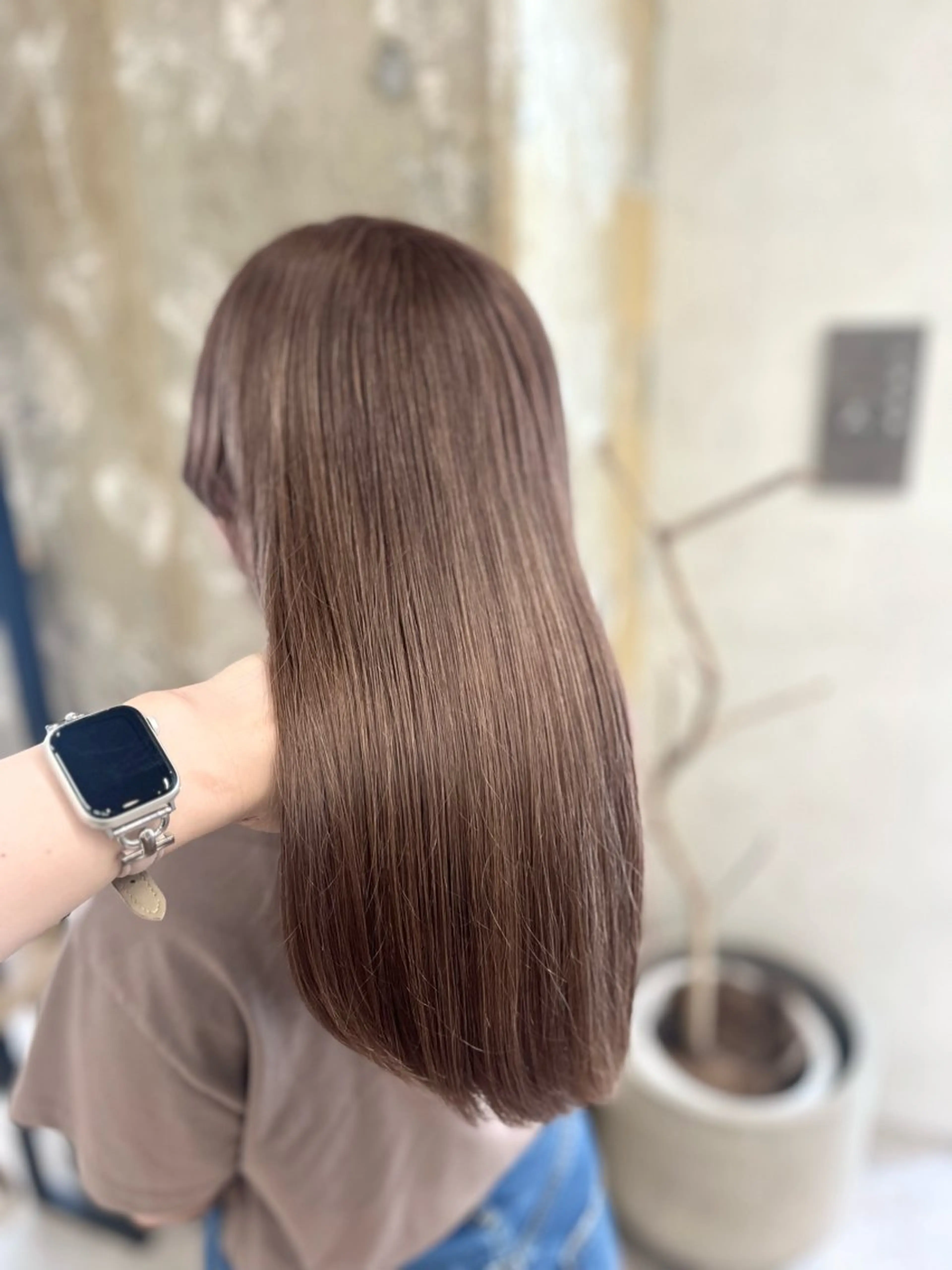 セミロング カラー 寒色 ♡ レイヤー ┊︎miyuのヘアスタイル