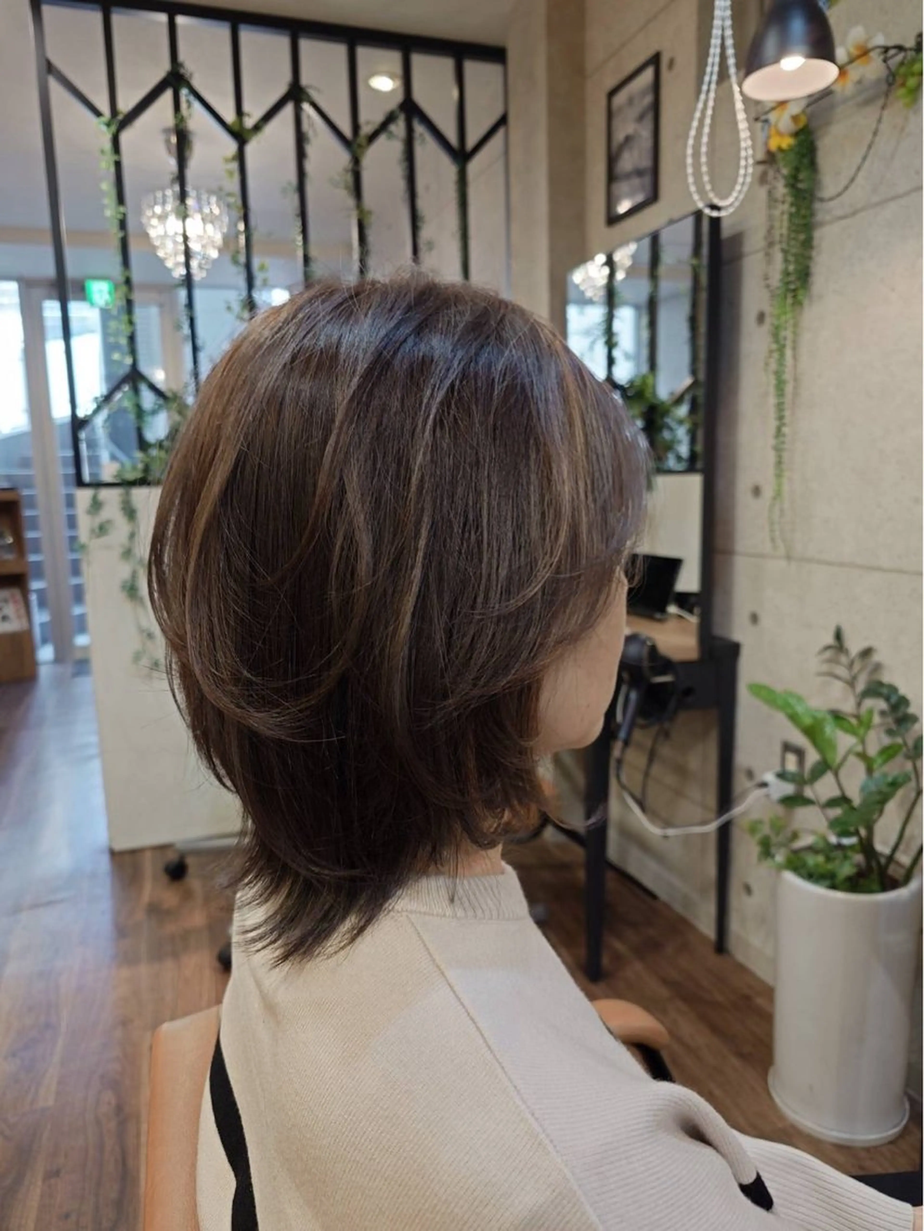 ミディアム mio .mu-se 藤ヶ丘のヘアスタイル