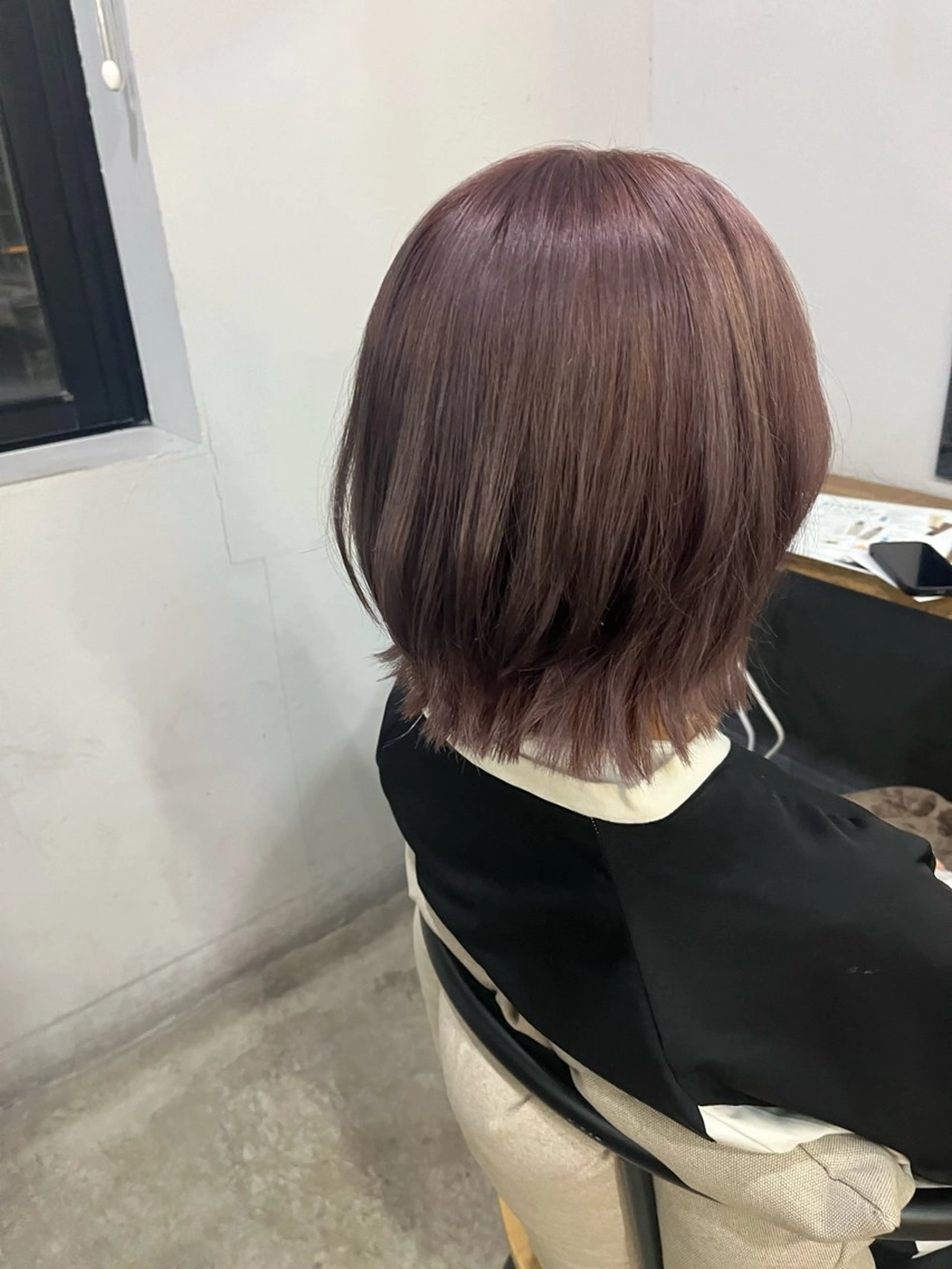 ミディアム カラー ダブルカラー ヘアカラー あかね 髪質改善ストレートのヘアスタイル