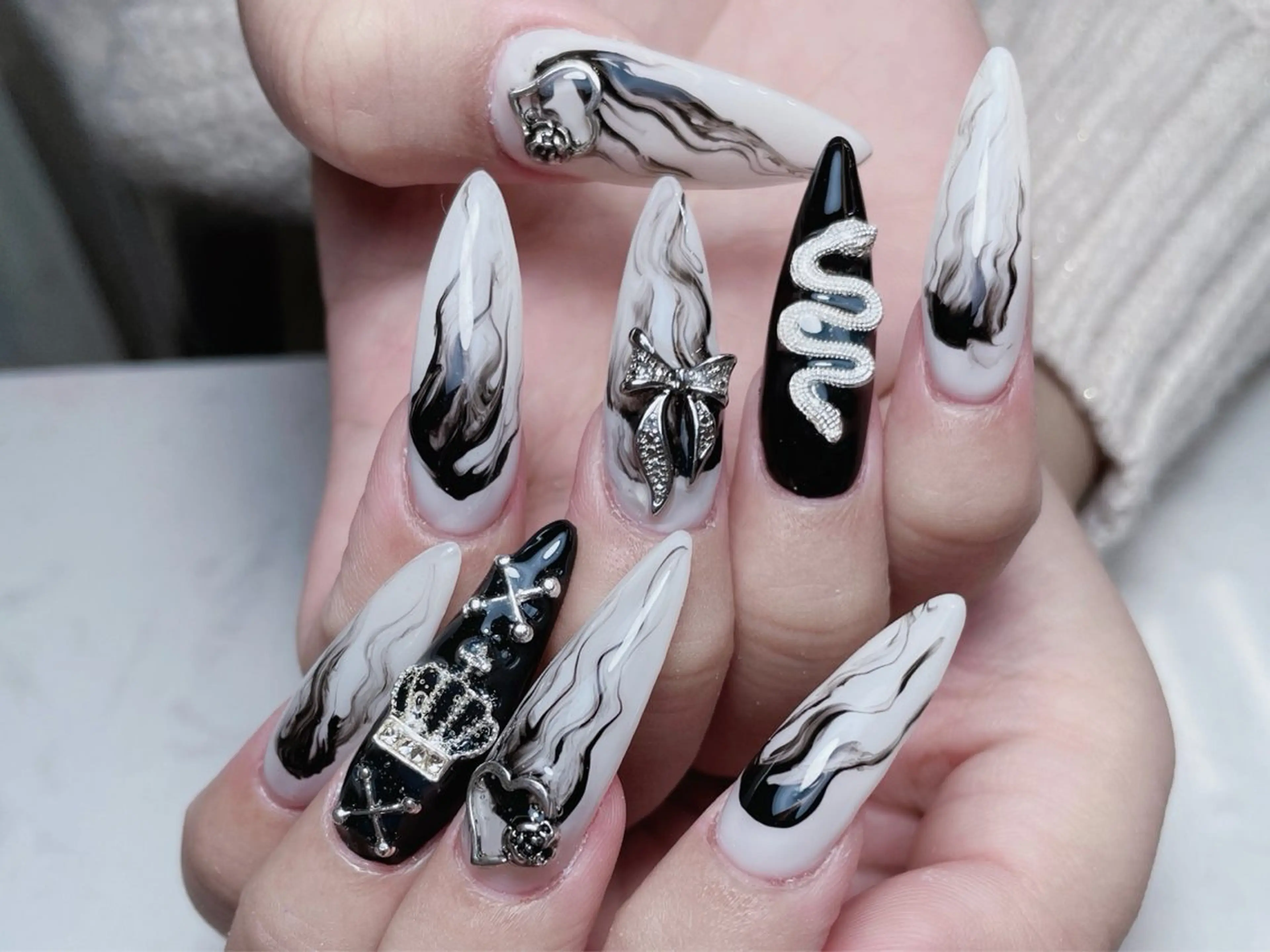 ネイル ロングネイル ネイルプリンセス所属・princess 木戸　唯のネイルデザイン