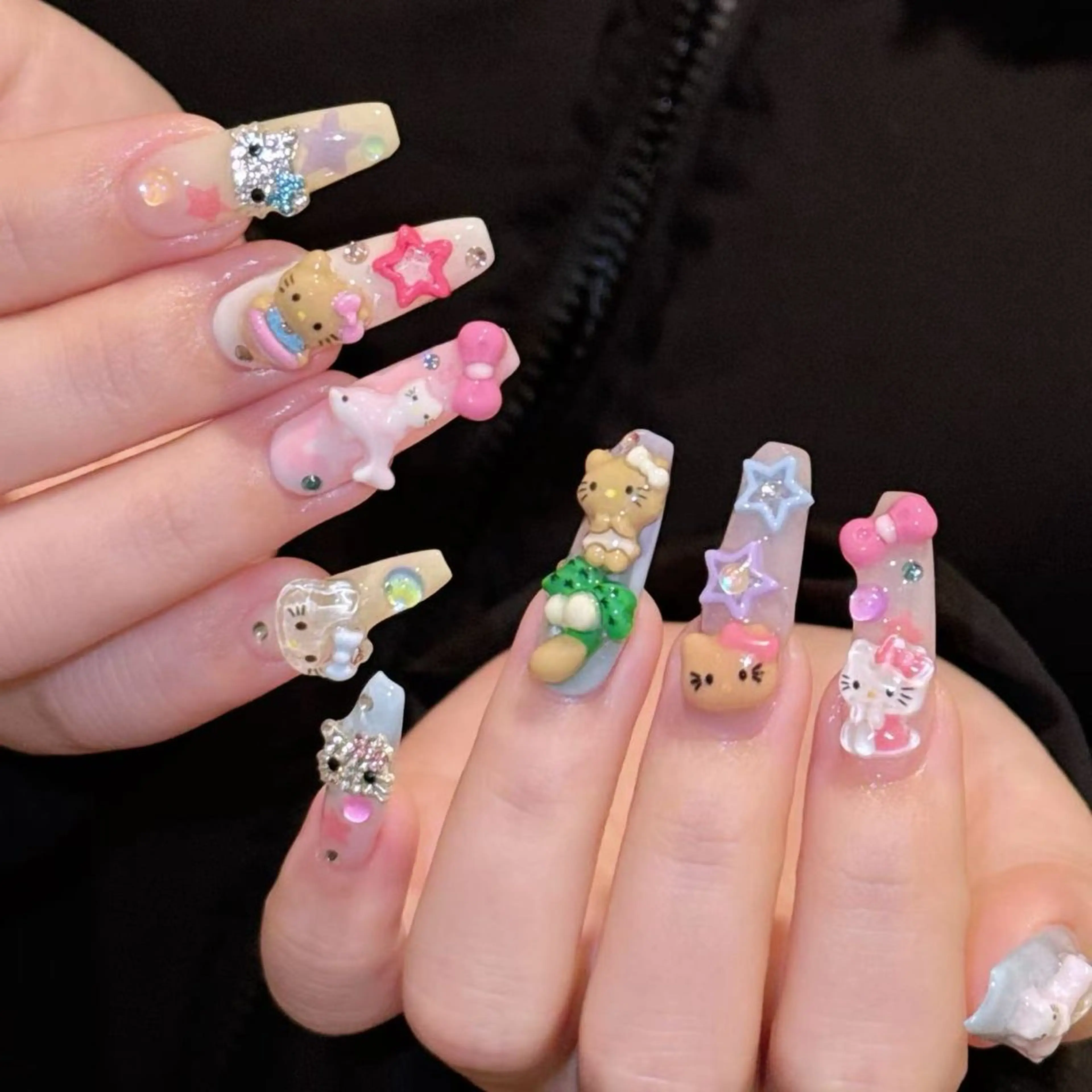 ネイル Glow Nail スカルプ専門店のネイルデザイン