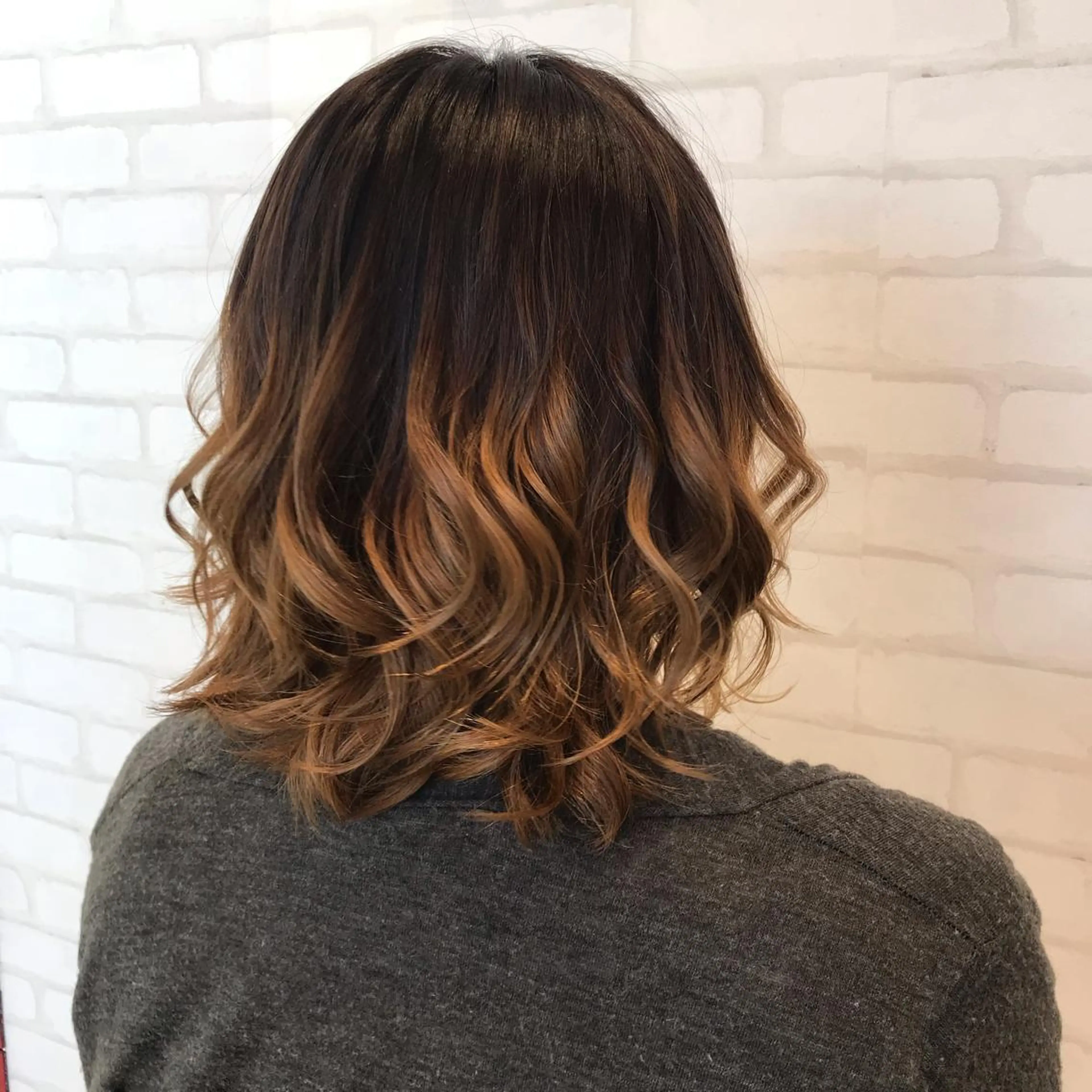 ショート カラー 中川 拓弥のヘアスタイル