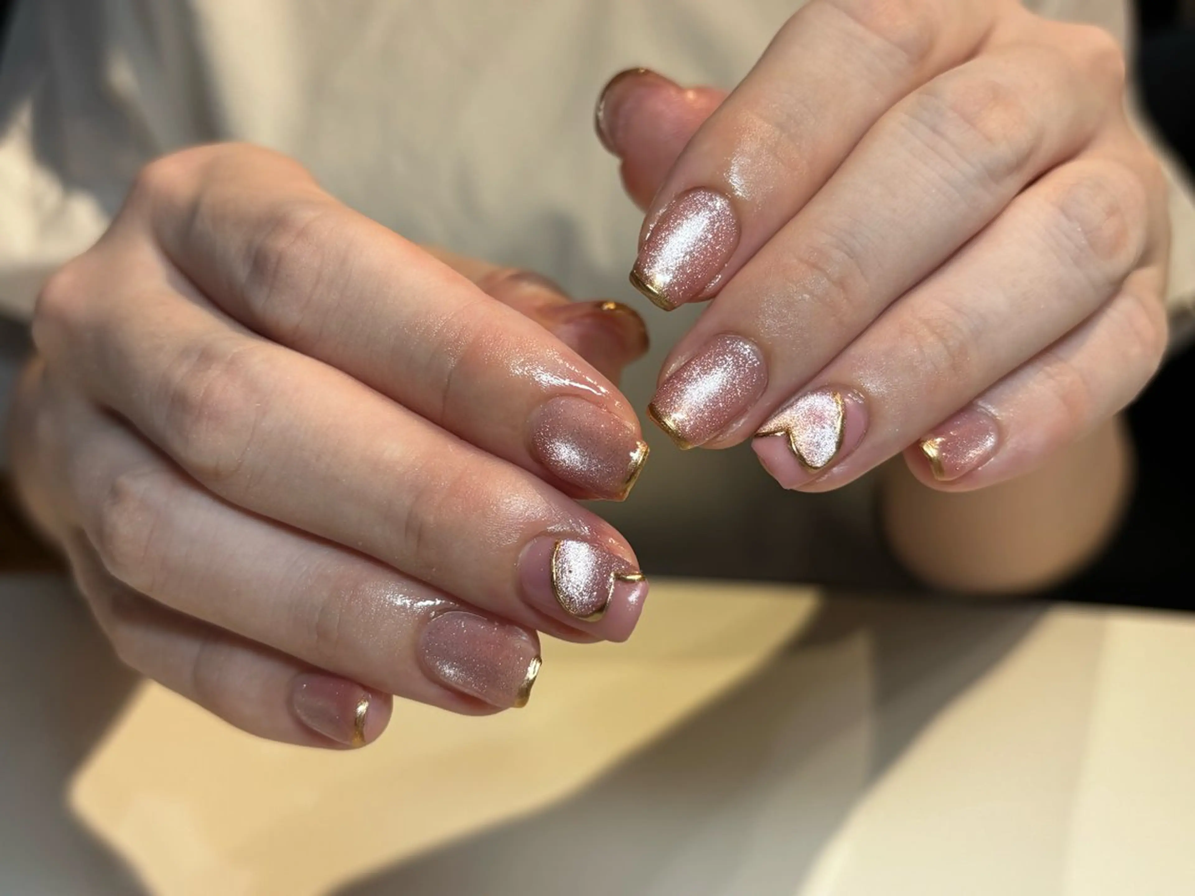 ネイル フットネイル フレンチネイル ジェルネイル グラデーション マグネットネイル ハンドネイル ヘアー.ネイル二刀流 misa🫧のヘアスタイル