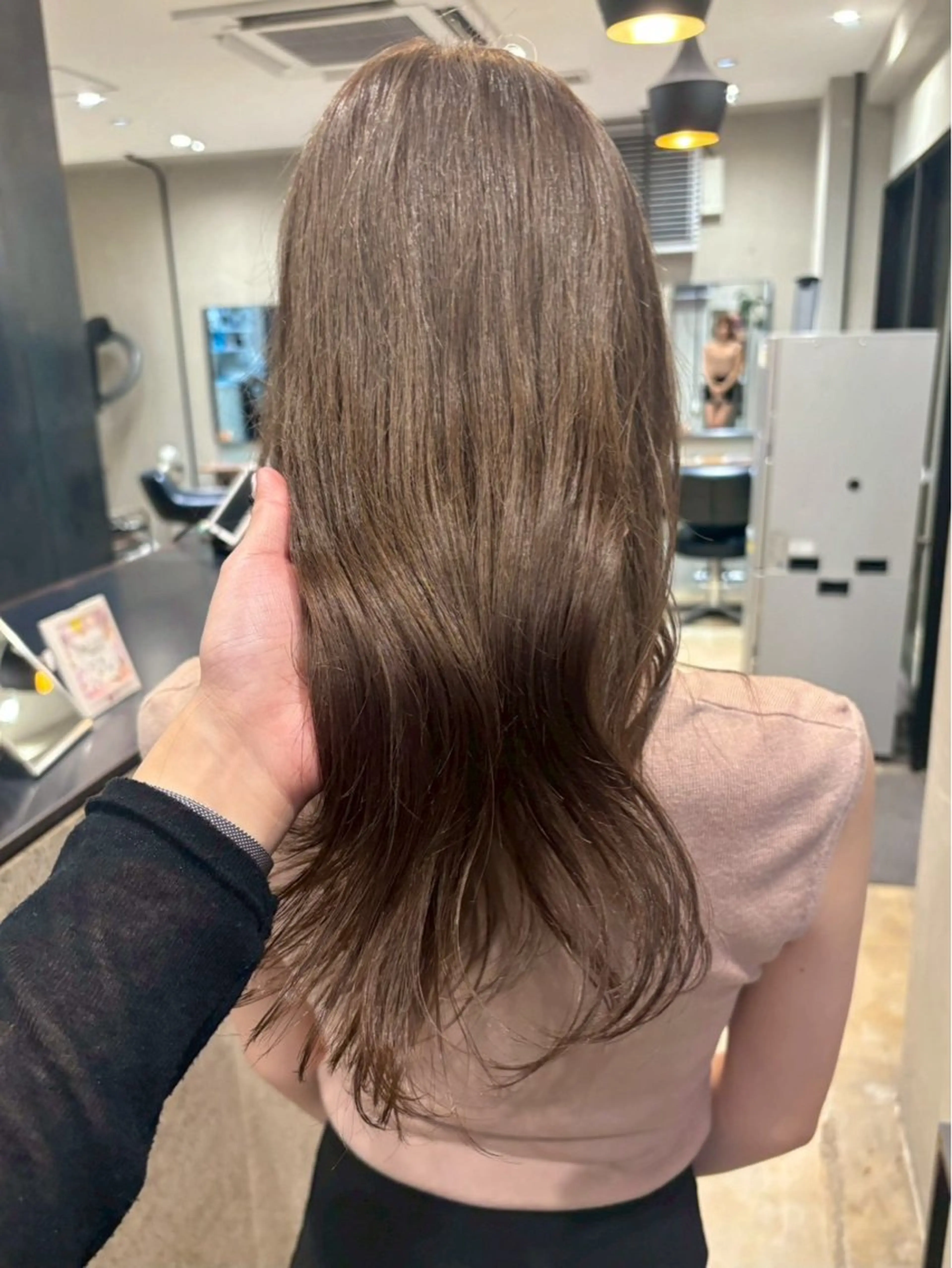 ロング 博多ハイトーンカラー /ブリーチカラーのヘアスタイル