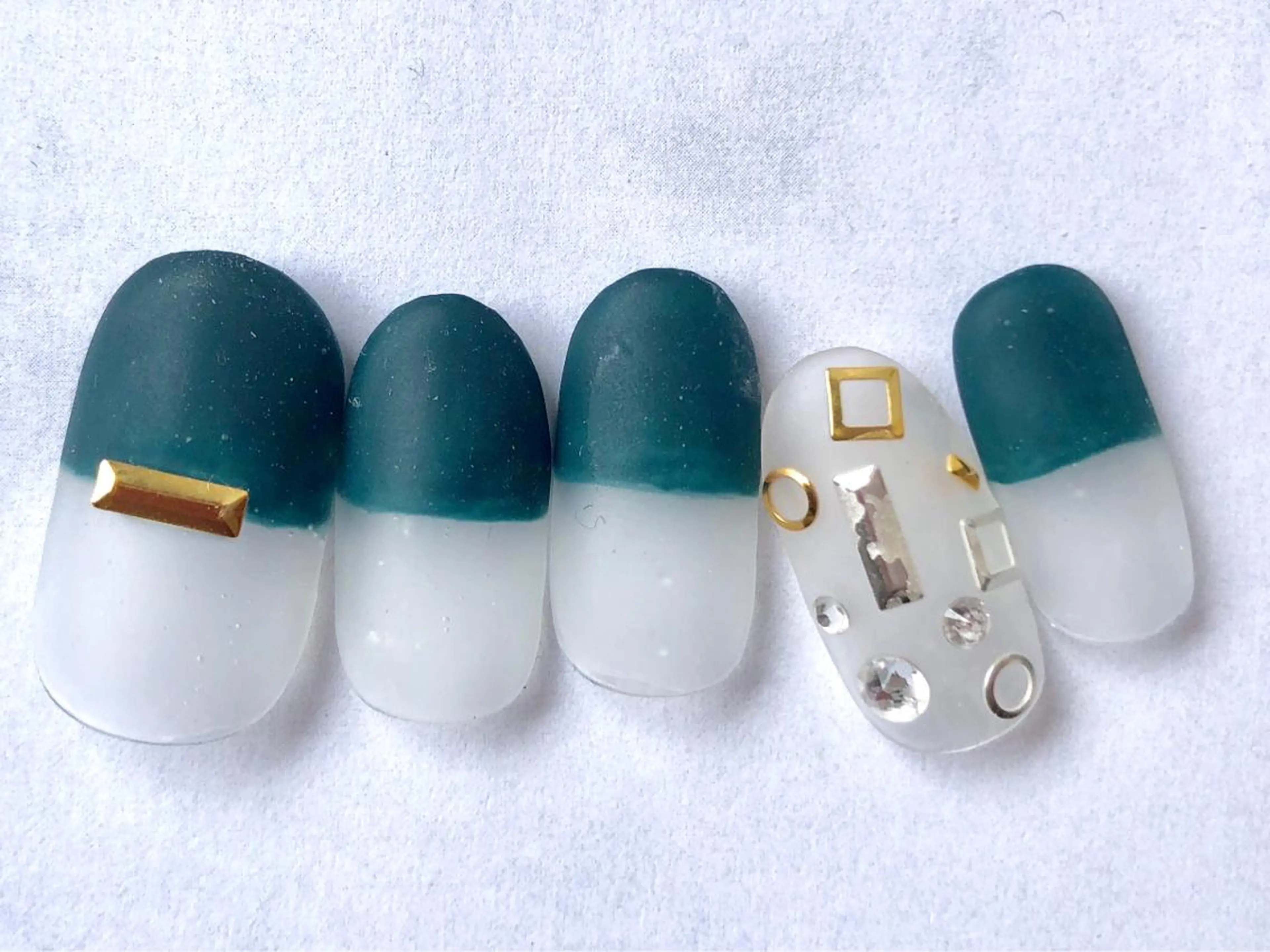 ネイル maison de NALIのネイルデザイン