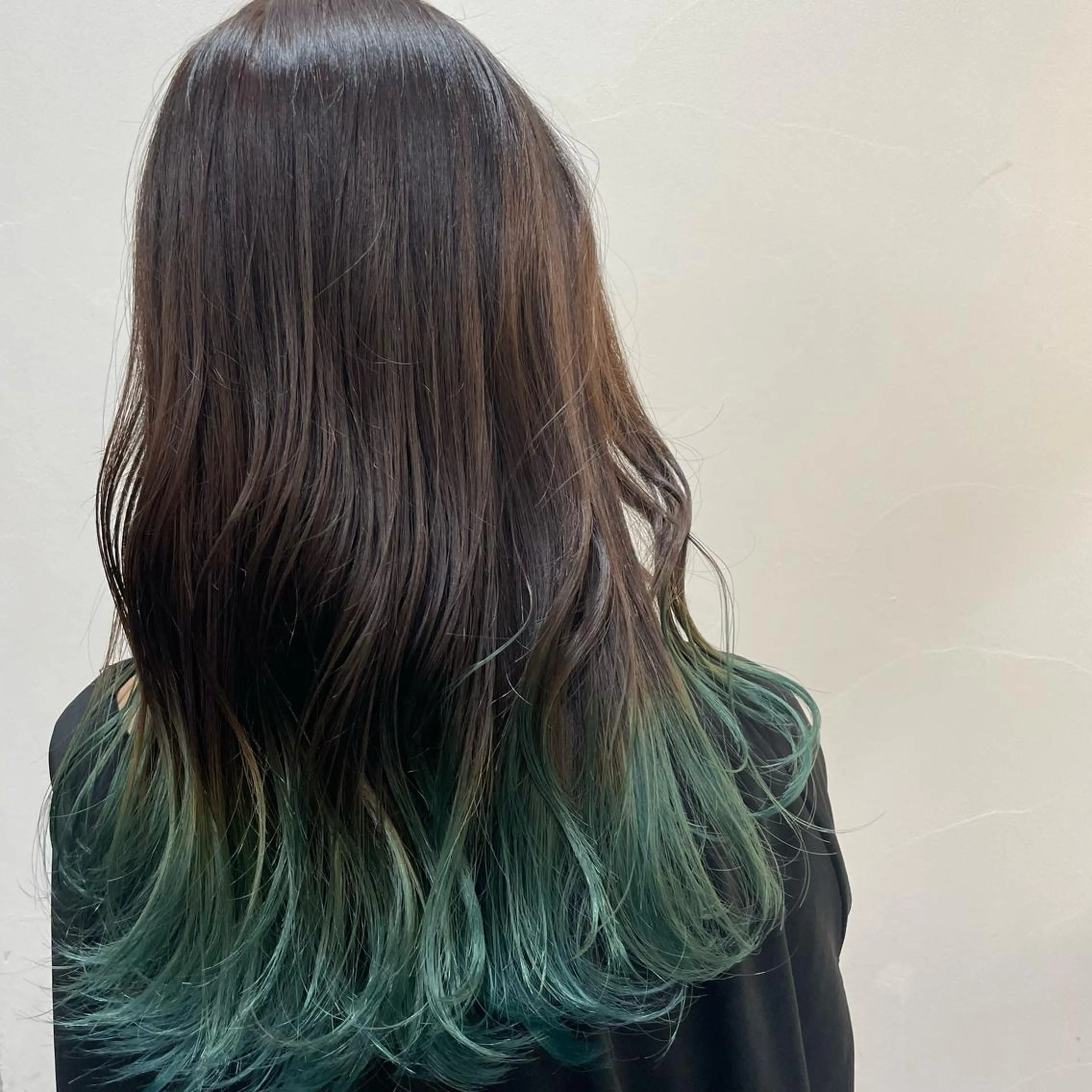 セミロング カラー 🌼杉田 胡桃🌼のヘアスタイル