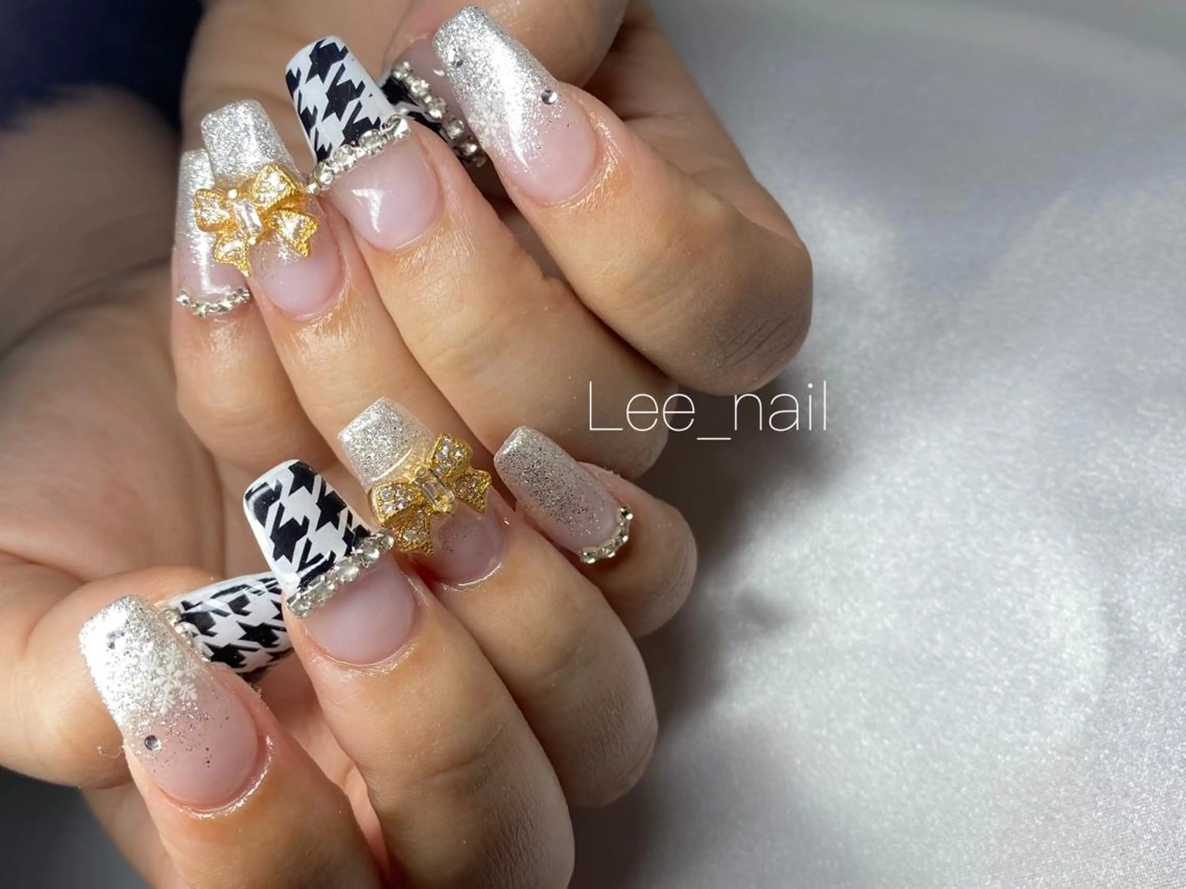 ネイル アートネイル 長さ出し Lee_ nailのネイルデザイン