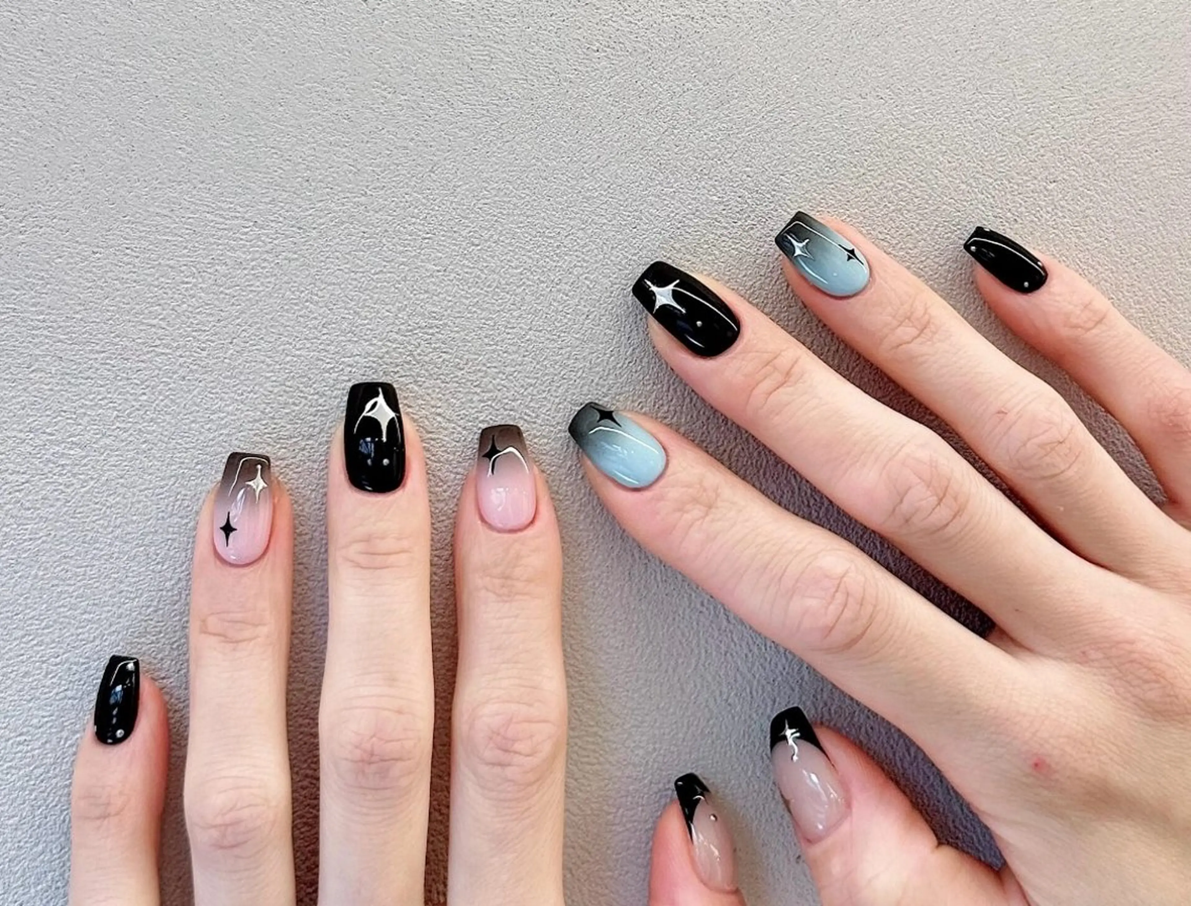 ネイル アートネイル チークネイル 長さ出し フットネイル ジェルネイル ラッキーネイルサロン西川口東口店所属・山田 由奈のネイルデザイン